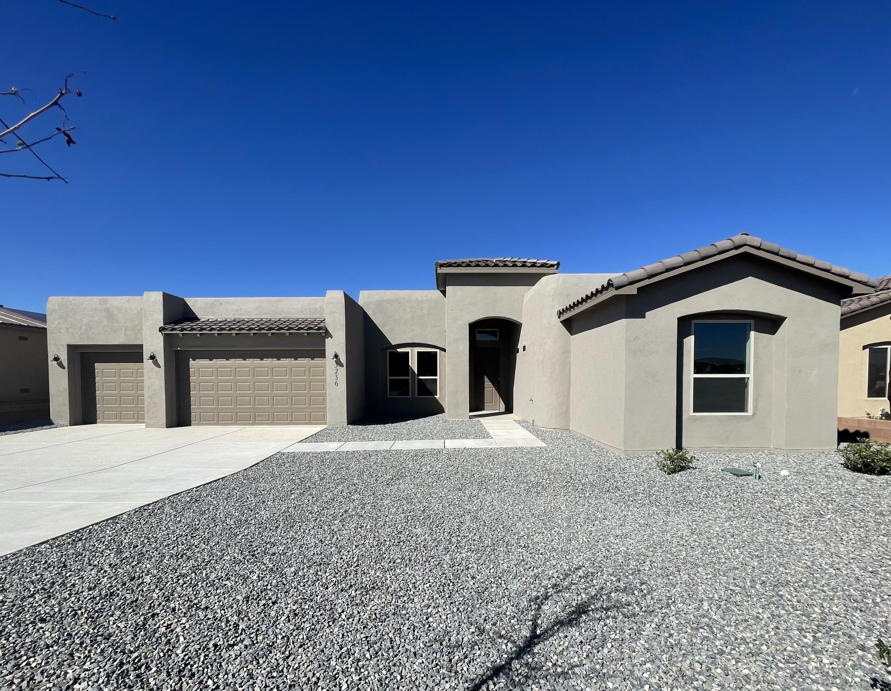 3236 Vatapa Road, Rio Rancho, New Mexico image 1