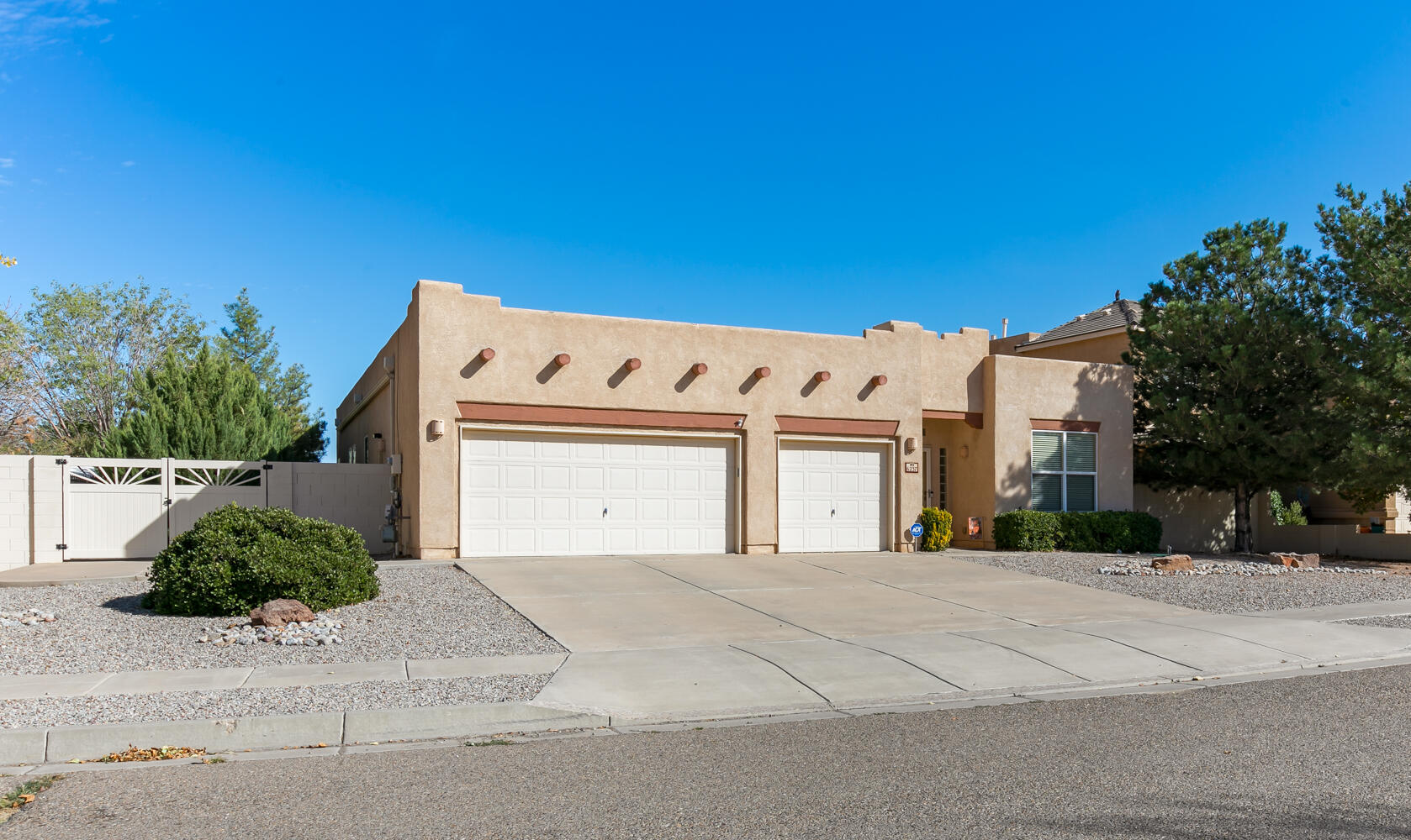 6237 Cielo Grande Drive, Rio Rancho, New Mexico image 1