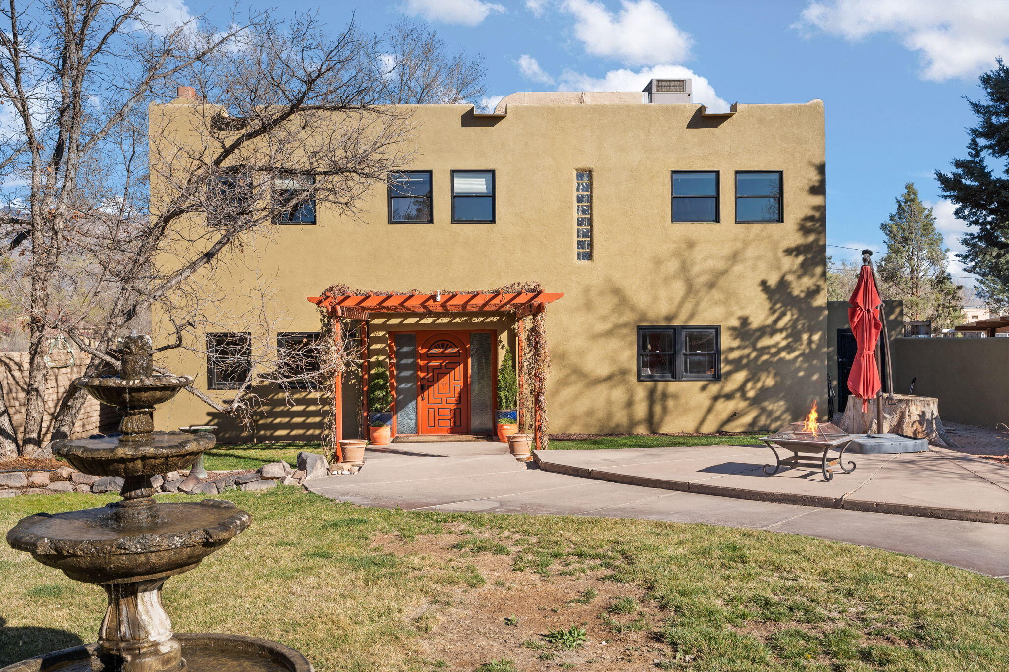240 E Valverde Road, Corrales, New Mexico image 1