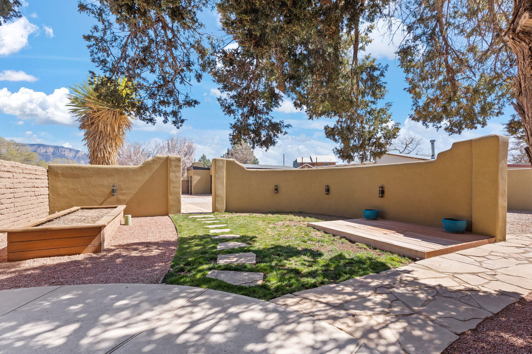 240 E Valverde Road, Corrales, New Mexico image 32
