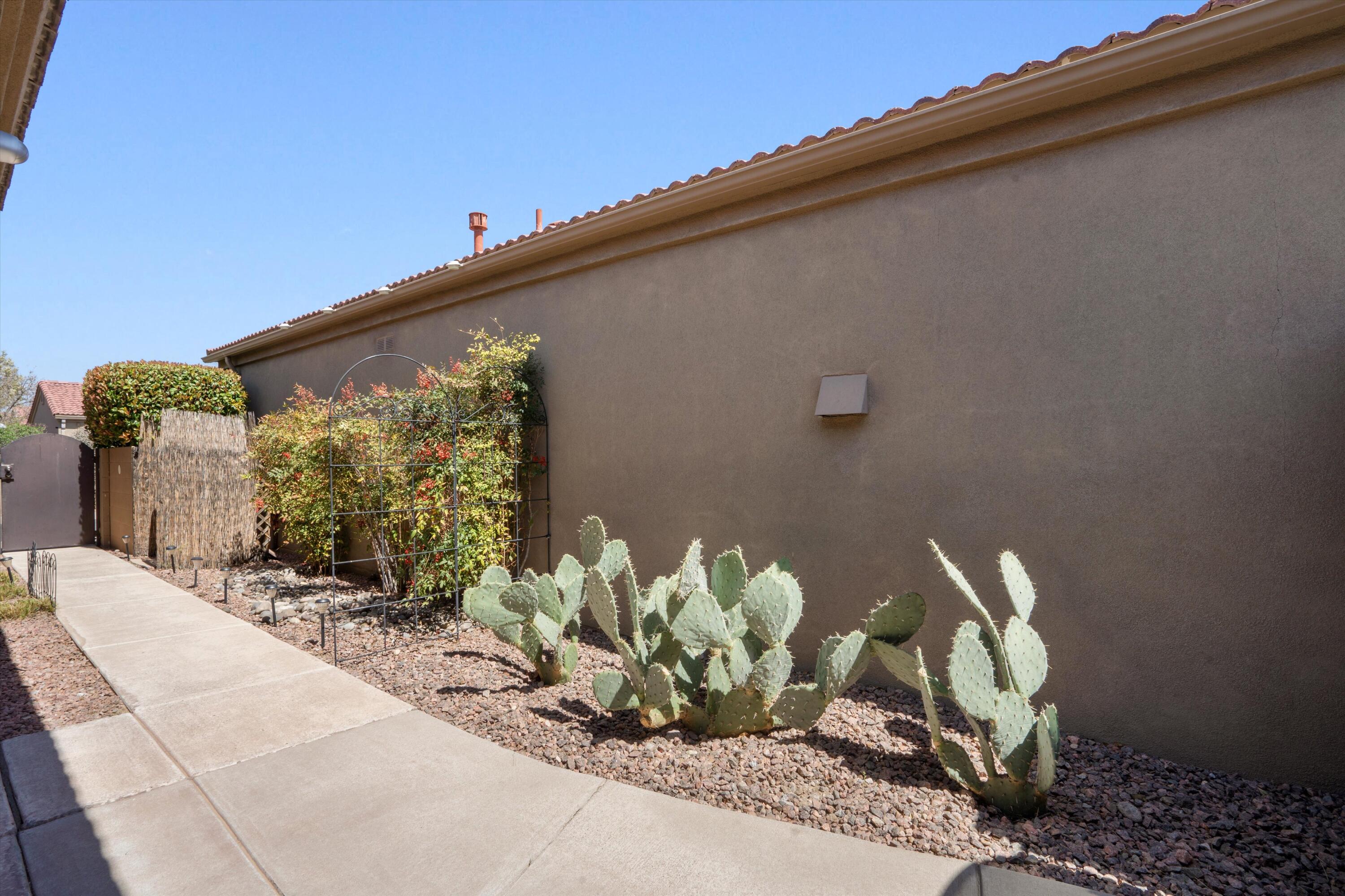5416 Blue Jay Lane, Albuquerque, New Mexico image 6