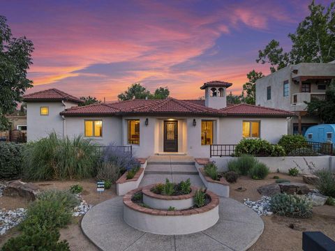 Photo of 1702 PARK Avenue SW, Albuquerque, NM 87104 (MLS # 1090579)