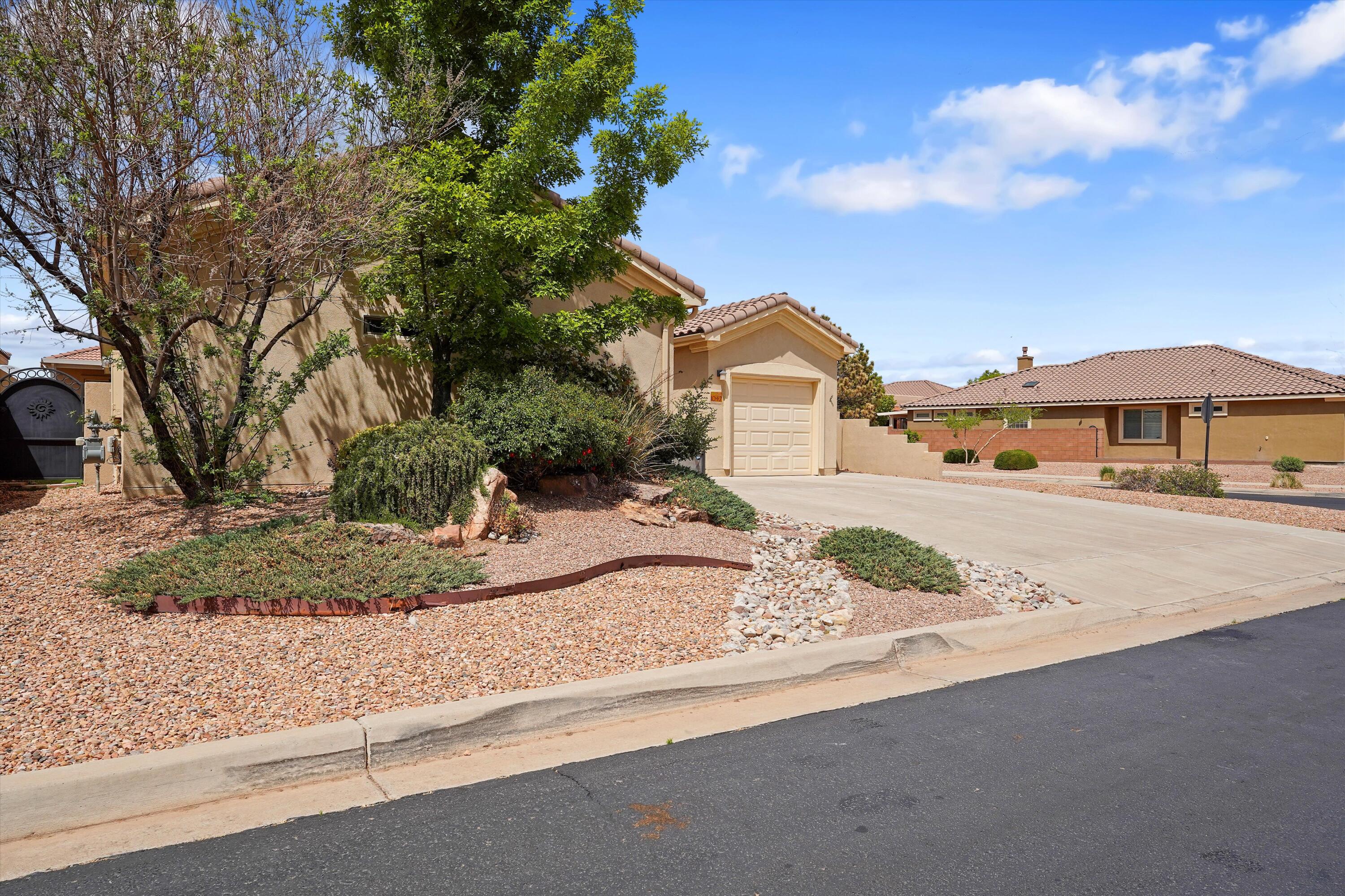 1047 Prairie Zinnia Drive, Bernalillo, New Mexico image 3