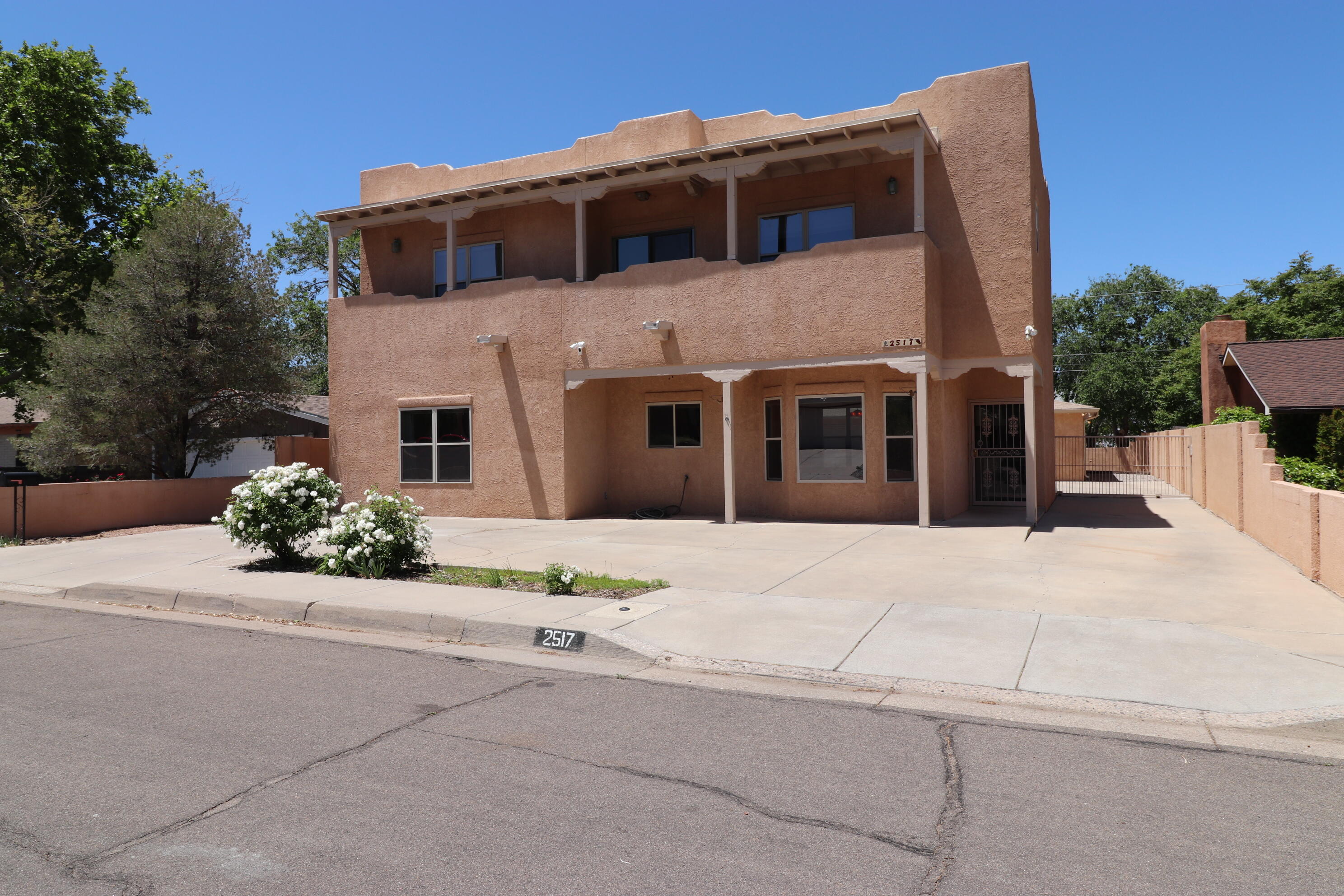 2517 Georgene Drive NE