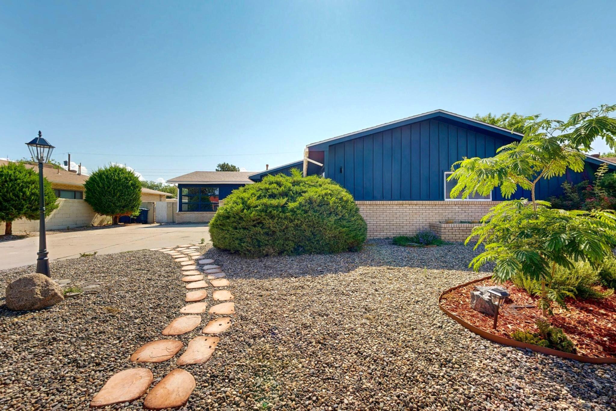 1300 Cardenas Drive, Albuquerque, New Mexico image 2