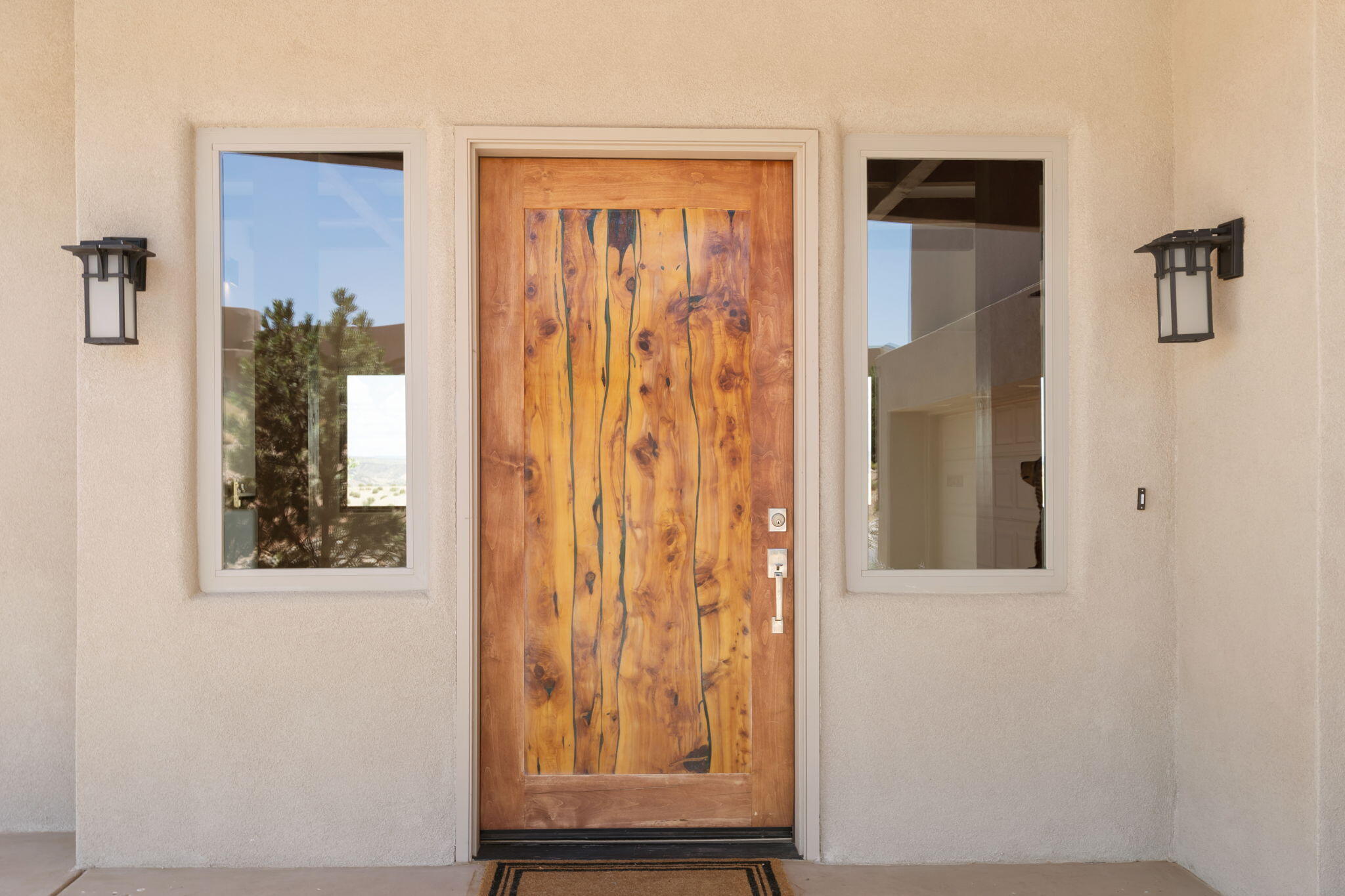 16 Mimbres Court