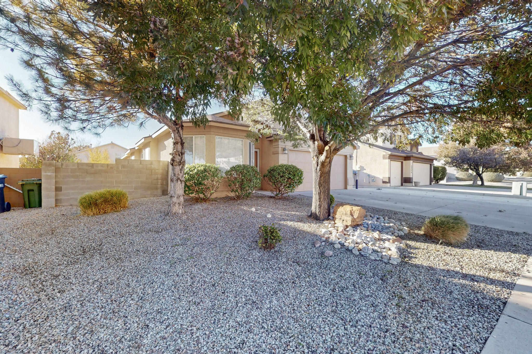 3242 Hunters Meadows Circle, Rio Rancho, New Mexico image 2