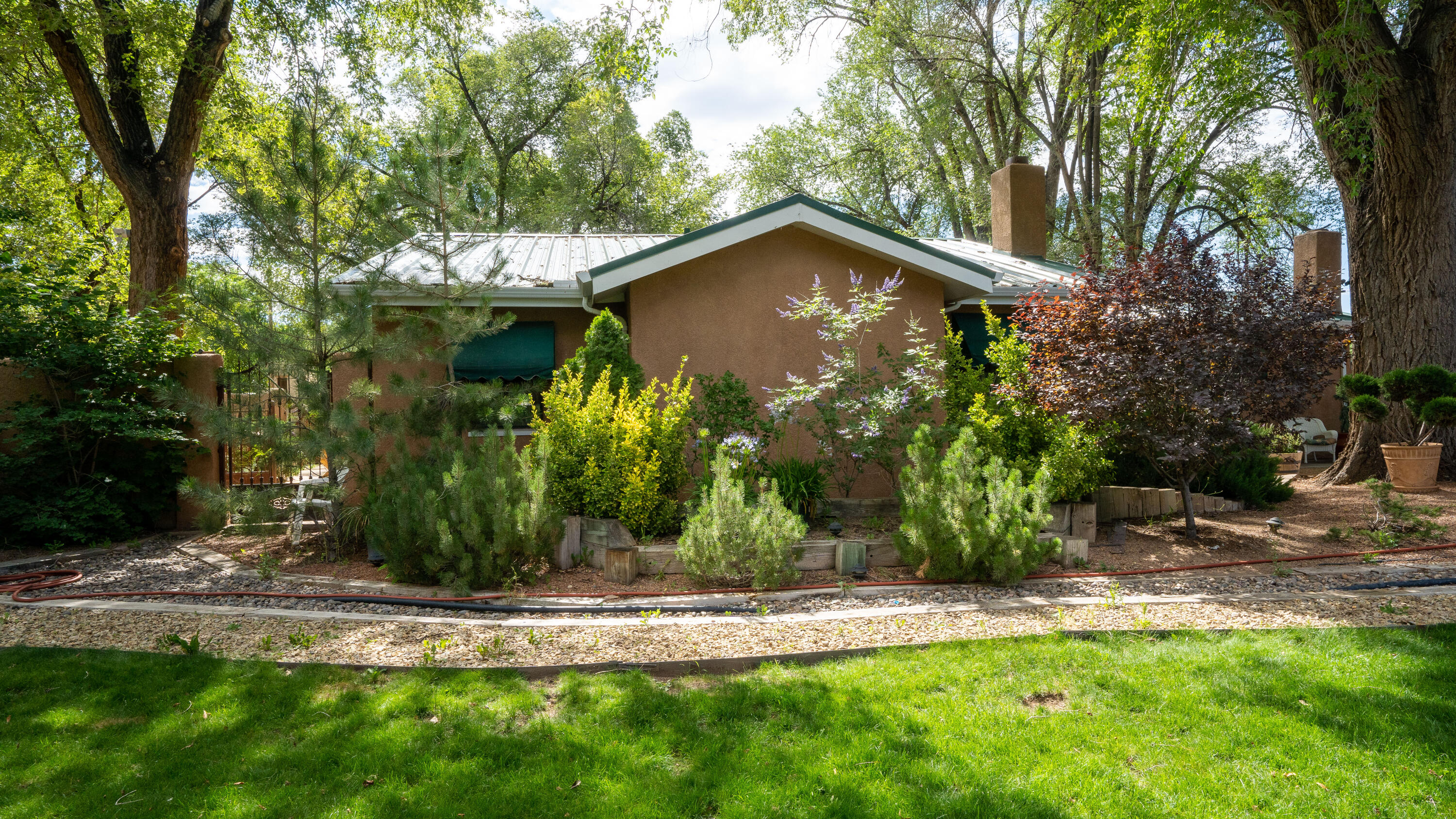 7622 Rio Grande Boulevard, Los Ranchos, New Mexico image 3