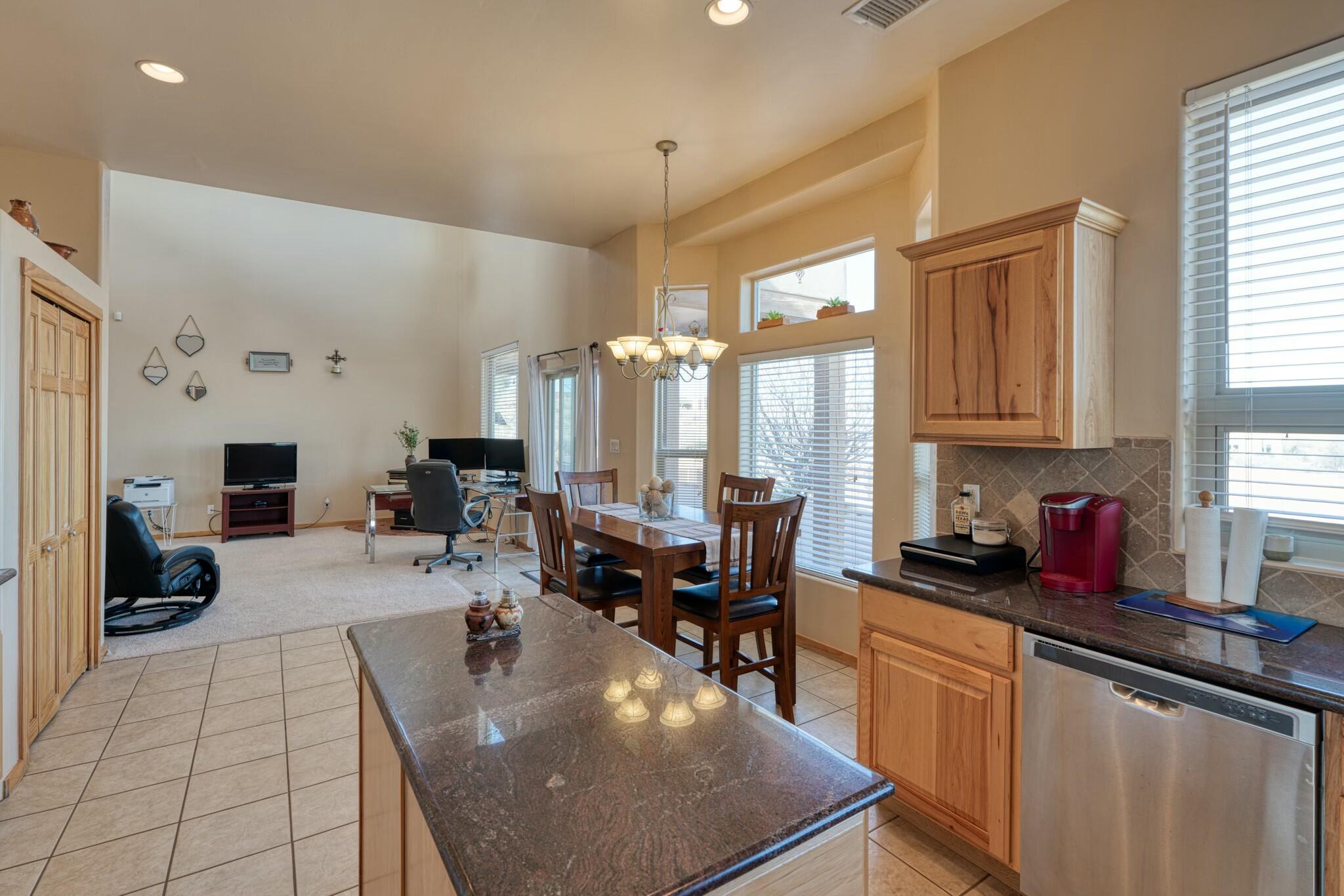 6809 Chapingo Road NE