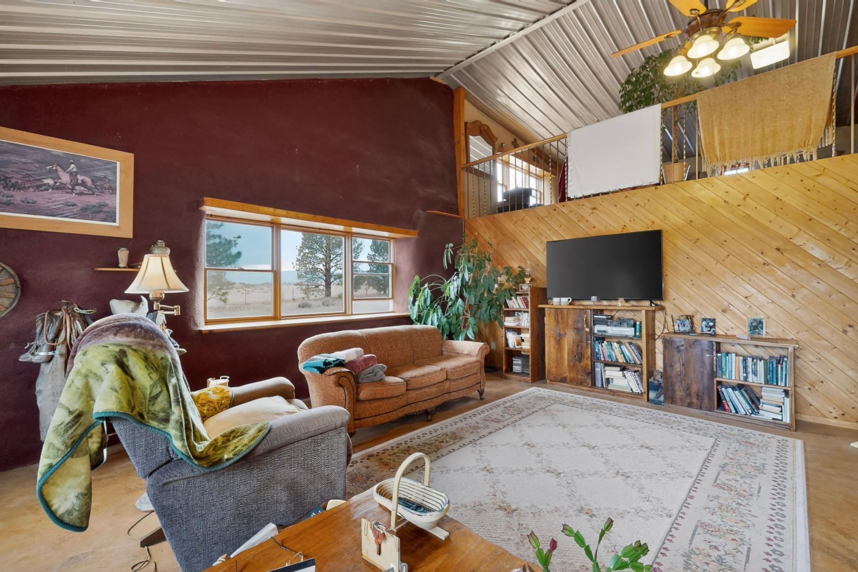 10 E Lupe Road