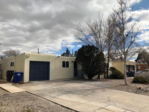 724 Washington Street NE Albuquerque NM 87110