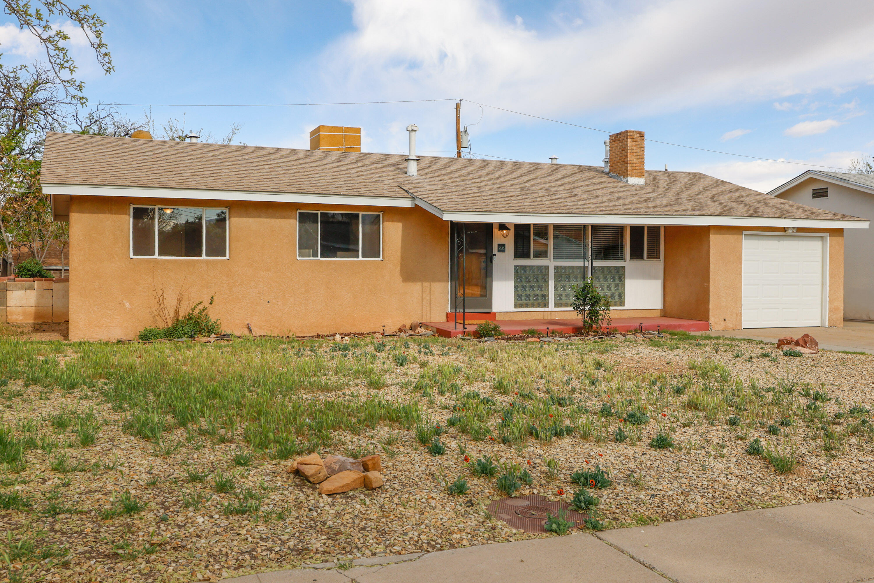 2825 La Veta Drive, Albuquerque, New Mexico image 3