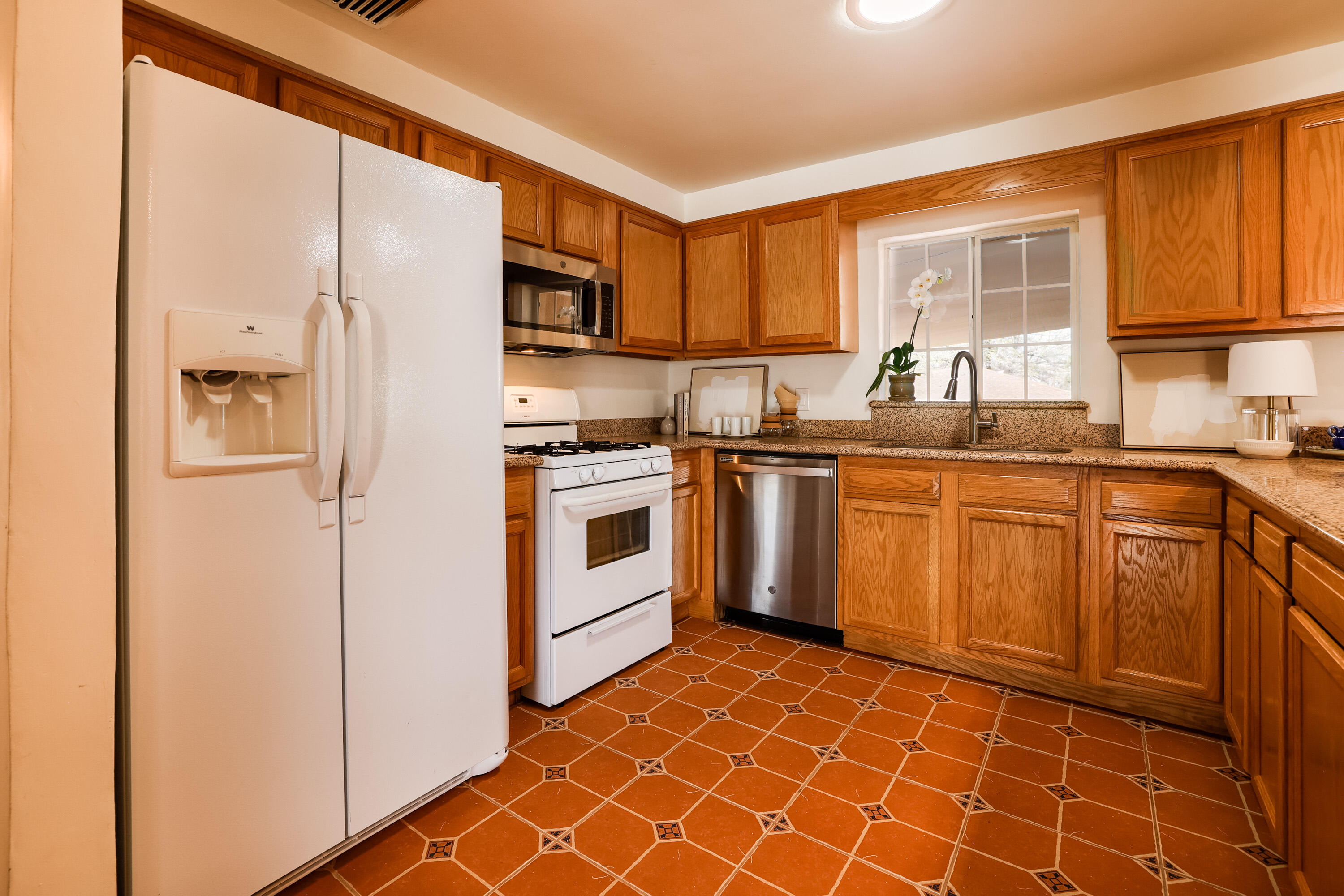 2825 La Veta Drive, Albuquerque, New Mexico image 8