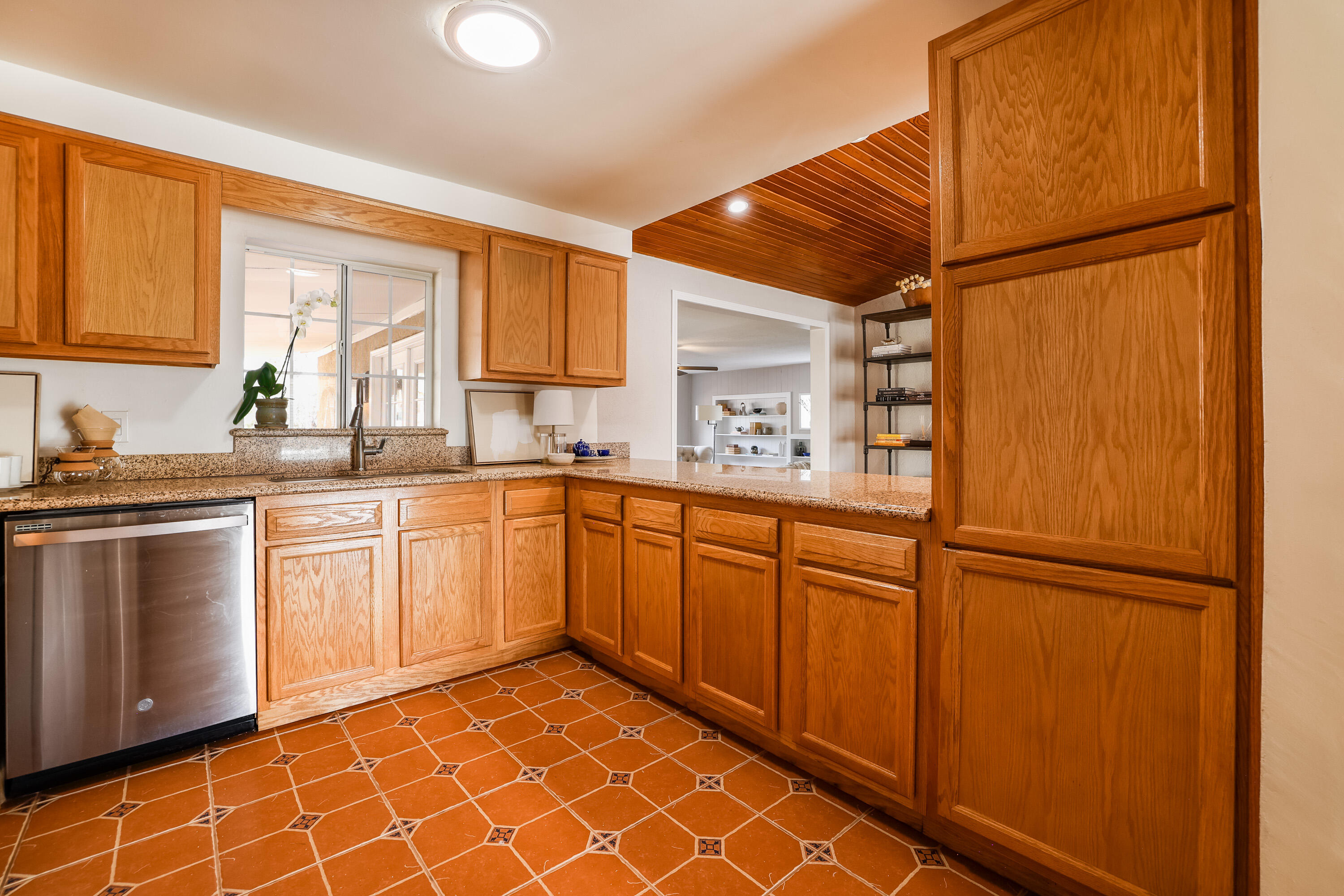 2825 La Veta Drive, Albuquerque, New Mexico image 9