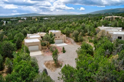Photo of 11 CANYON RIDGE Drive, Sandia Park, NM 87047 (MLS # 1091083)