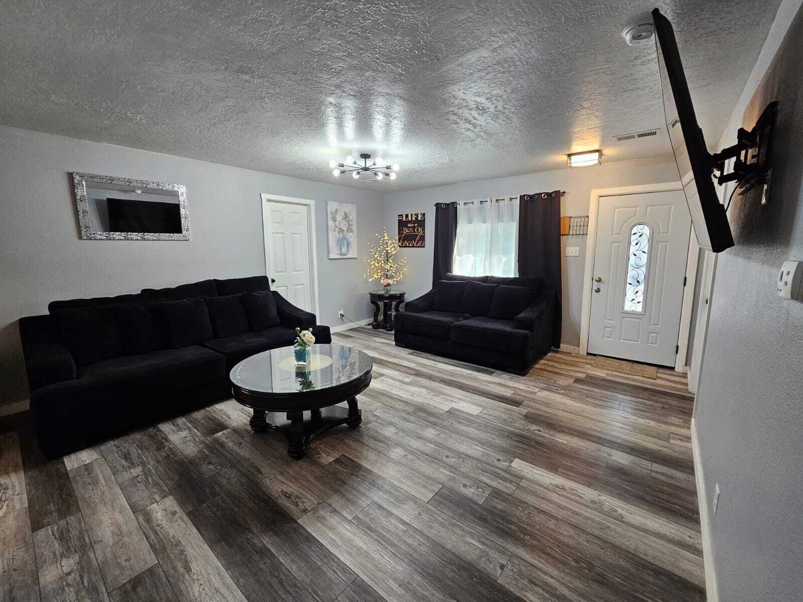 220 57th Street, Albuquerque, New Mexico image 8