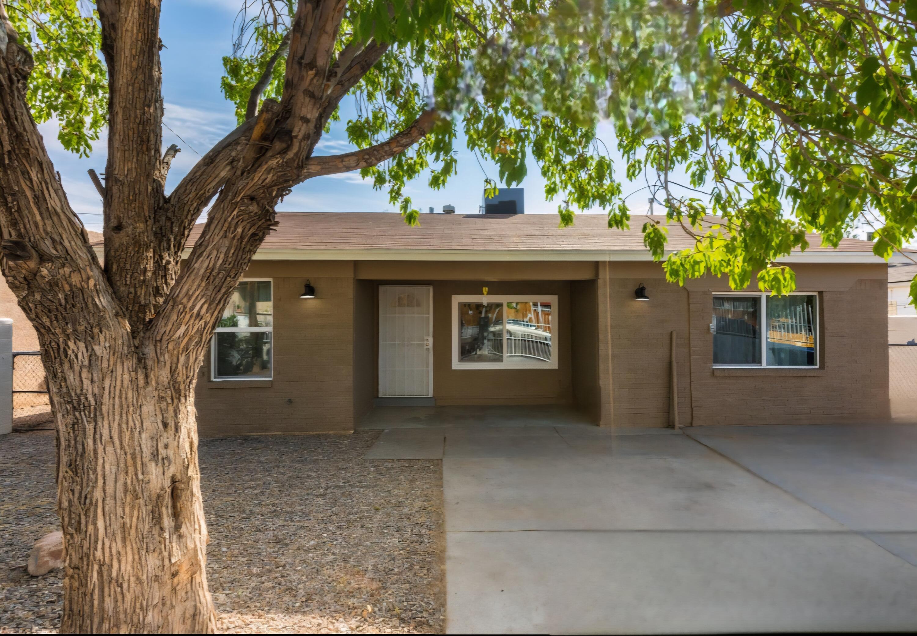 220 57th Street, Albuquerque, New Mexico image 1