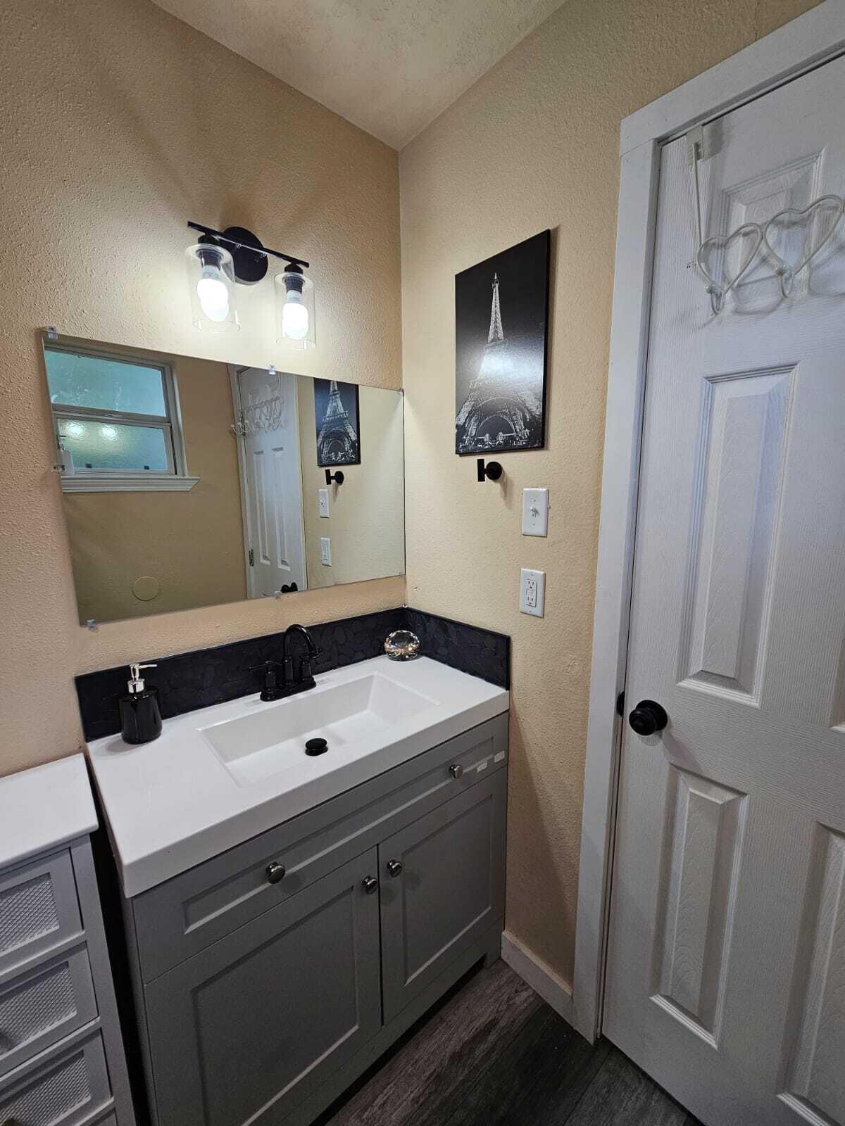 220 57th Street, Albuquerque, New Mexico image 19