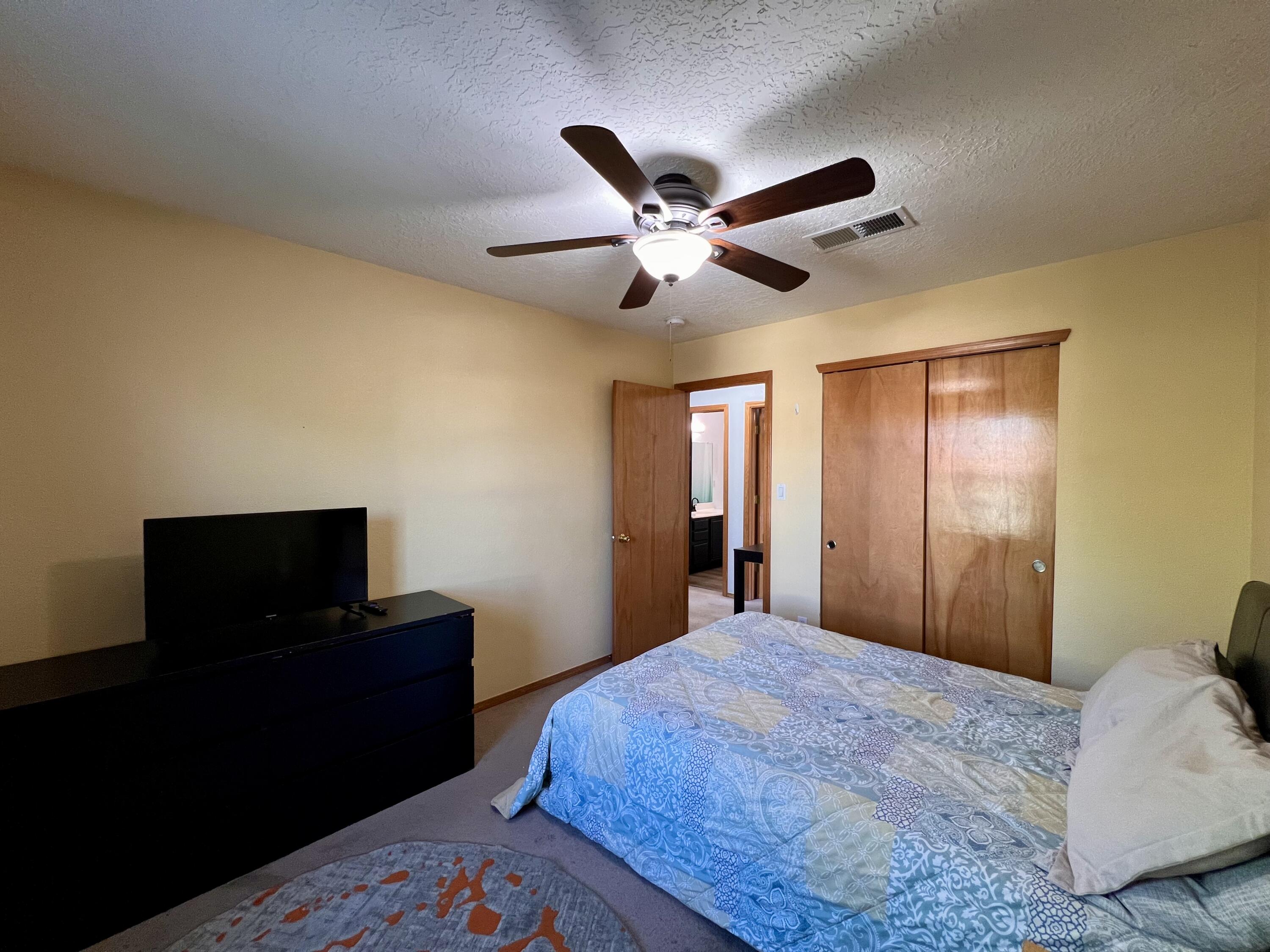 7431 Riverton Drive, Albuquerque, New Mexico image 30