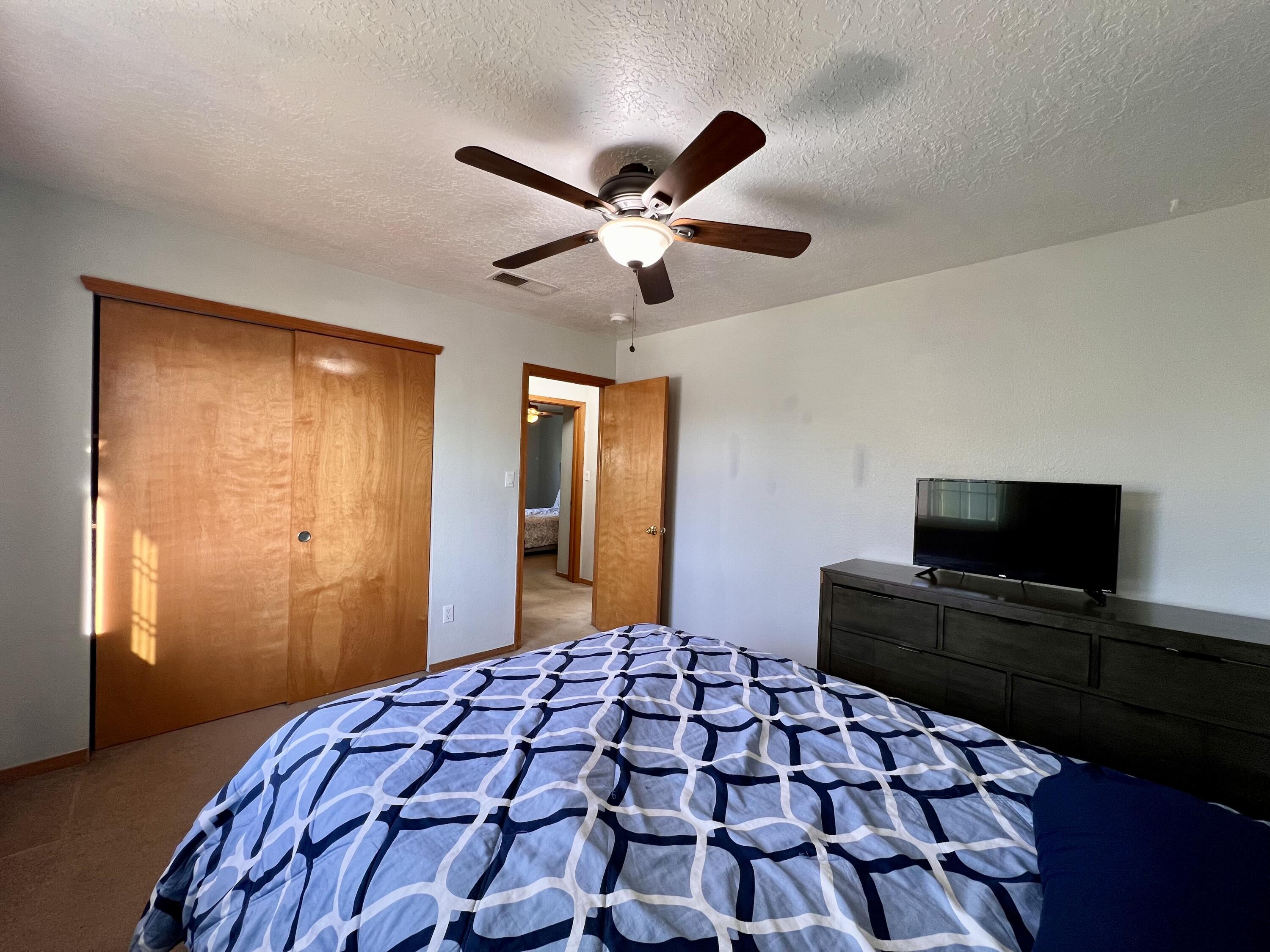 7431 Riverton Drive, Albuquerque, New Mexico image 32