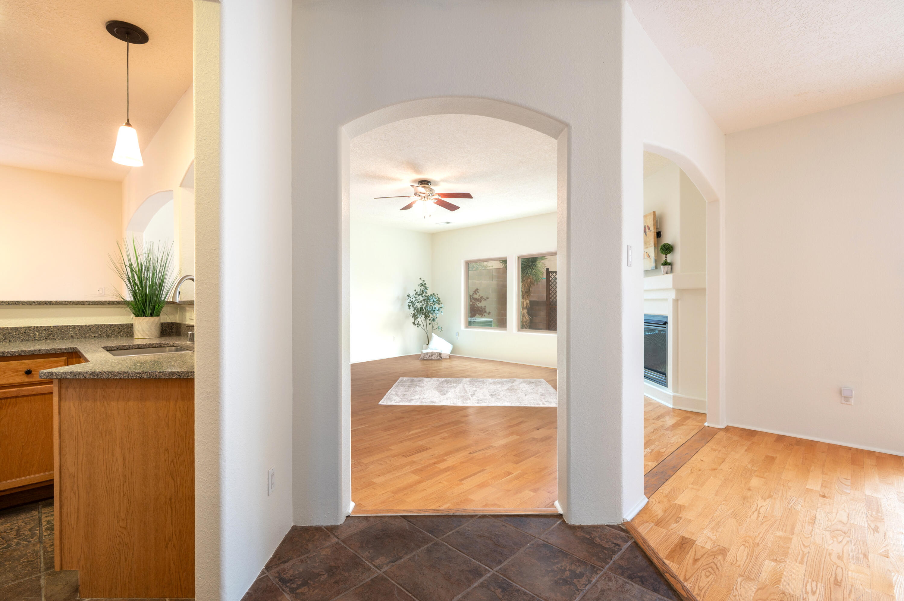 1947 Black Gold Street SE