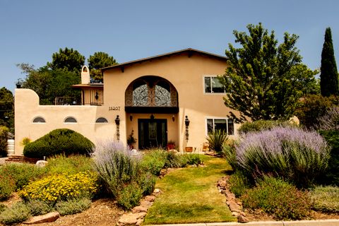 Photo of 13207 Pinehurst Avenue NE, Albuquerque, NM 87111 (MLS # 1105928)