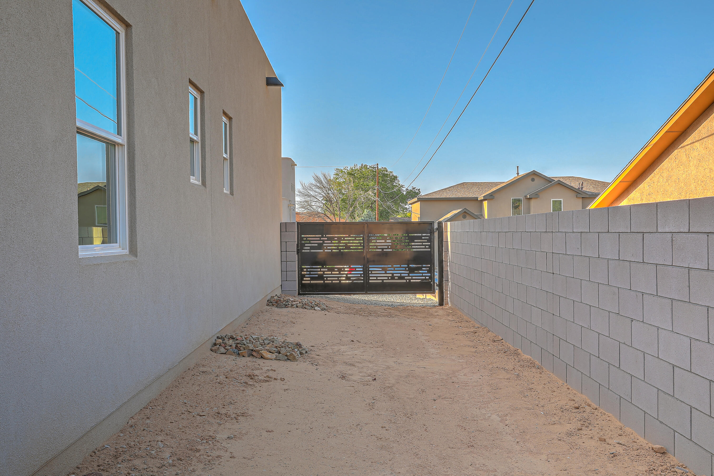 4504 Topaz Avenue, Albuquerque, New Mexico image 36