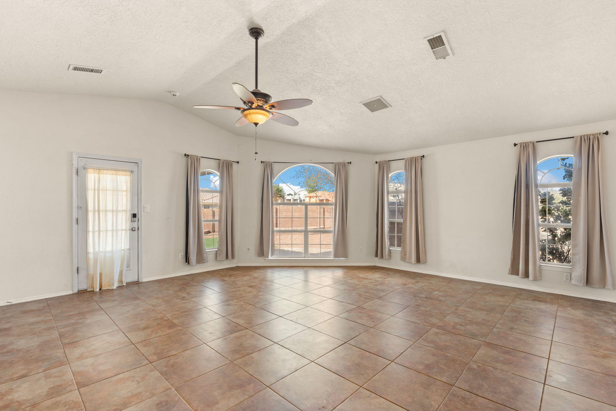 4400 Alpine Circle, Rio Rancho, New Mexico image 13