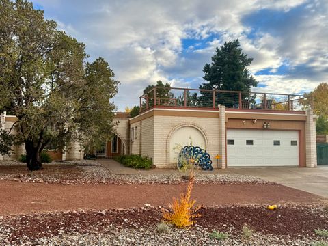 12424 Princess Jeanne Avenue NE Albuquerque NM 87112