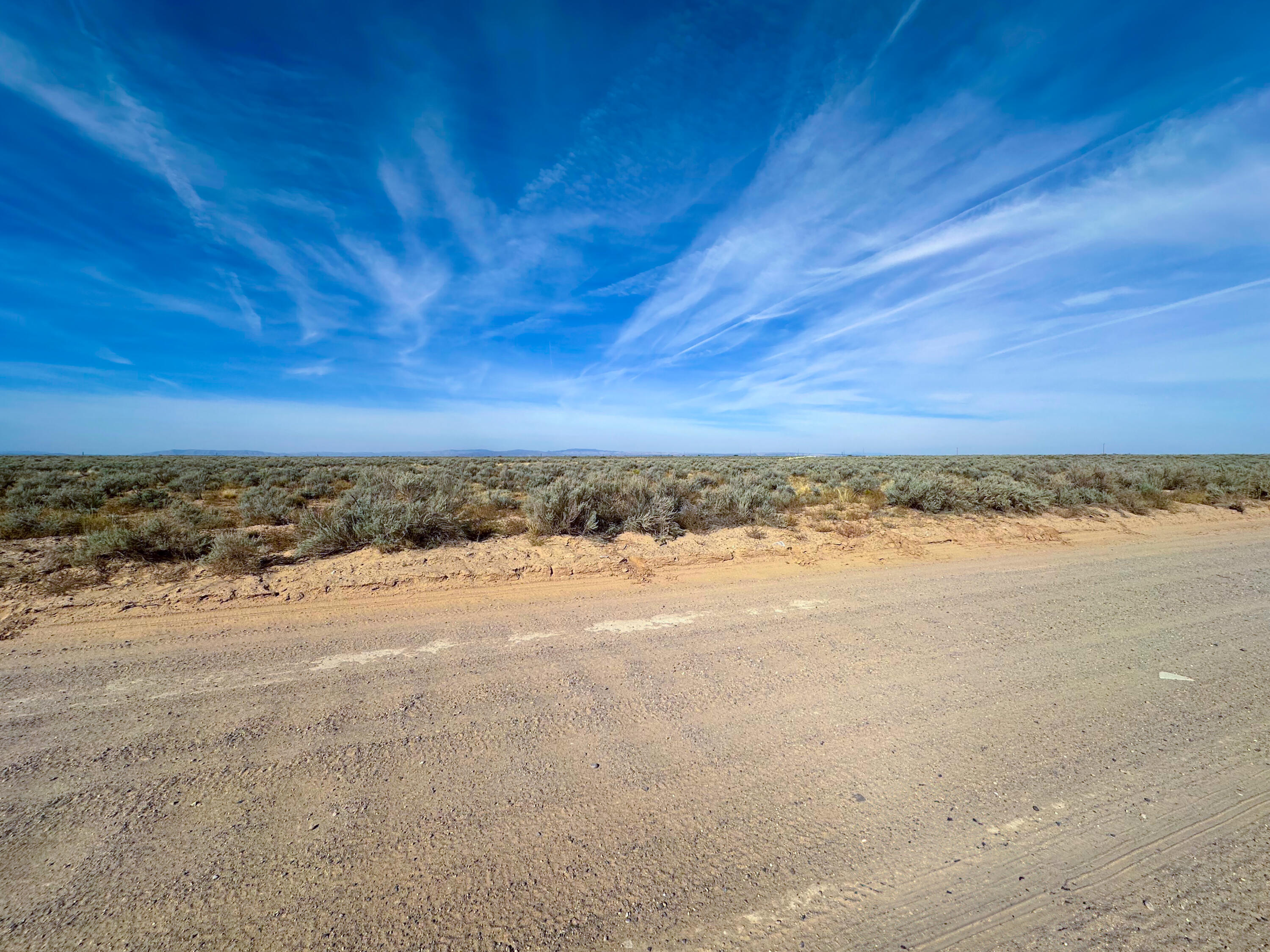 Jensen Lane, Belen, New Mexico image 17