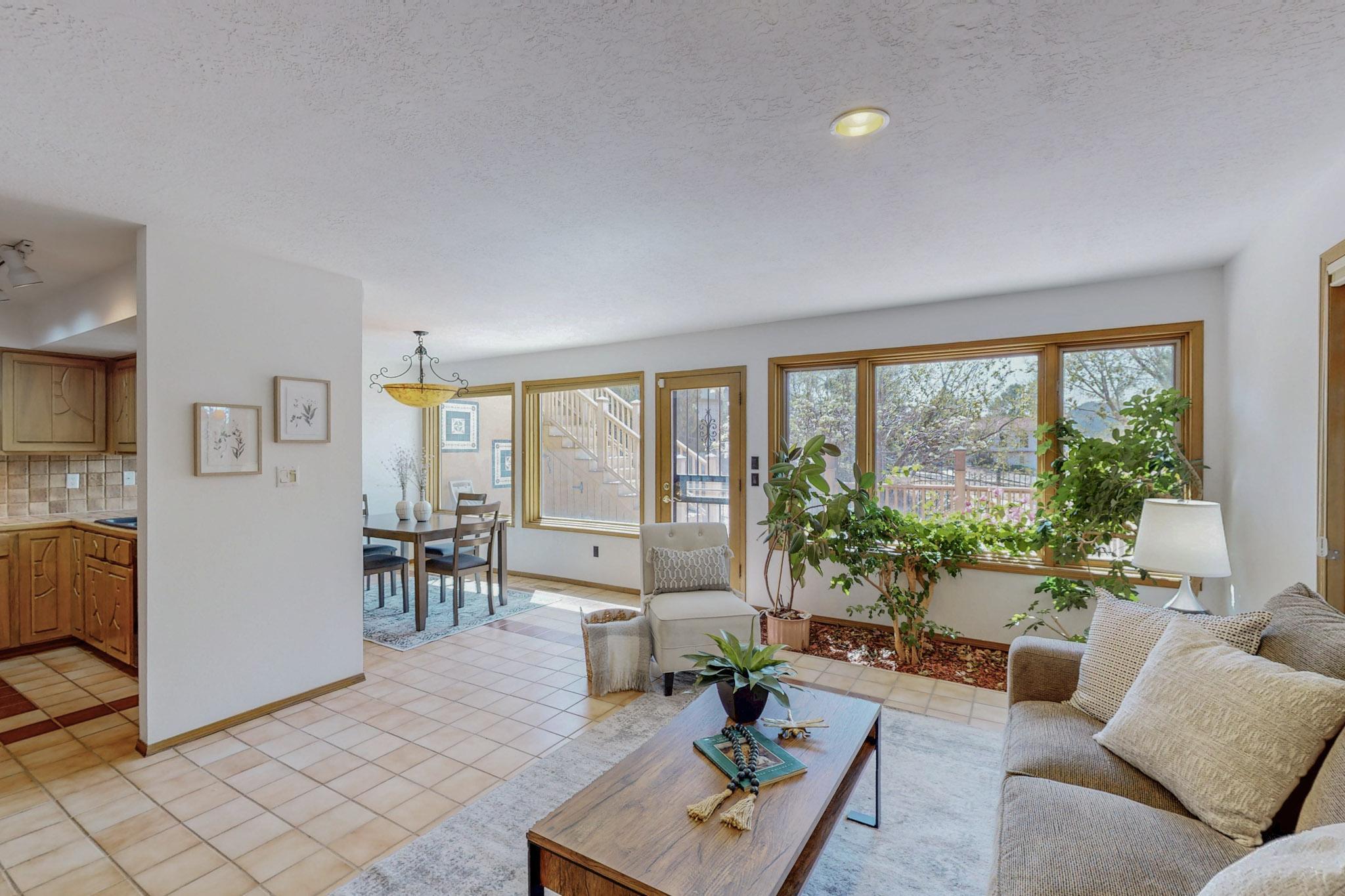 500 Oakwood Place, Albuquerque, New Mexico image 10