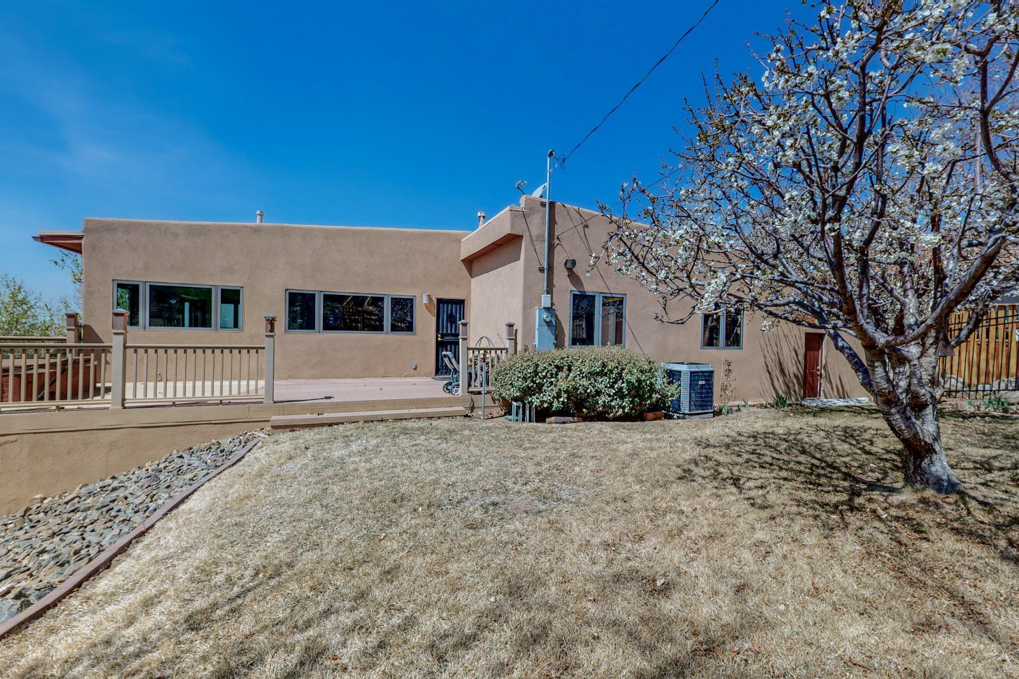 500 Oakwood Place, Albuquerque, New Mexico image 37