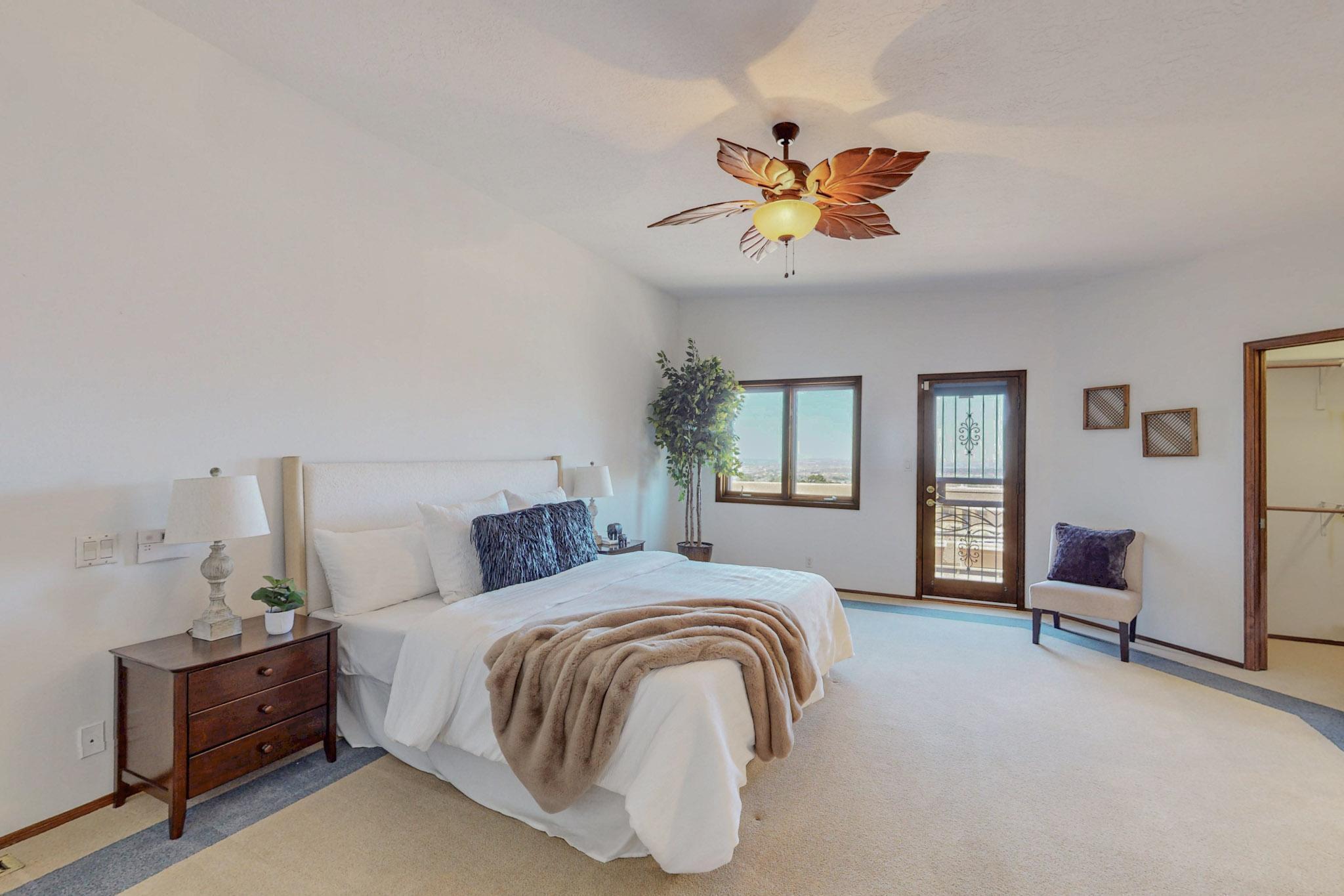 500 Oakwood Place, Albuquerque, New Mexico image 4
