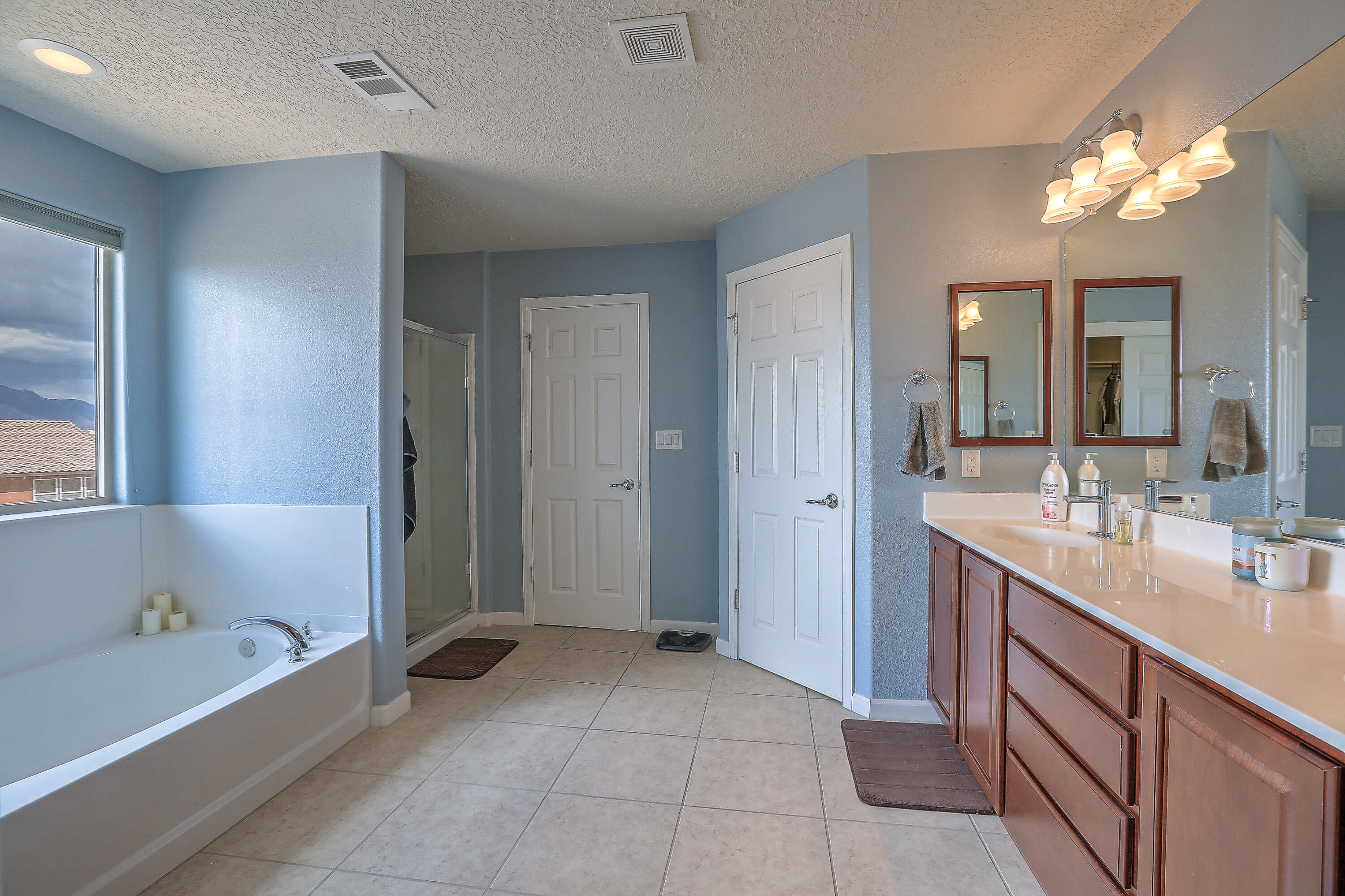 3929 Las Colinas Avenue, Rio Rancho, New Mexico image 36