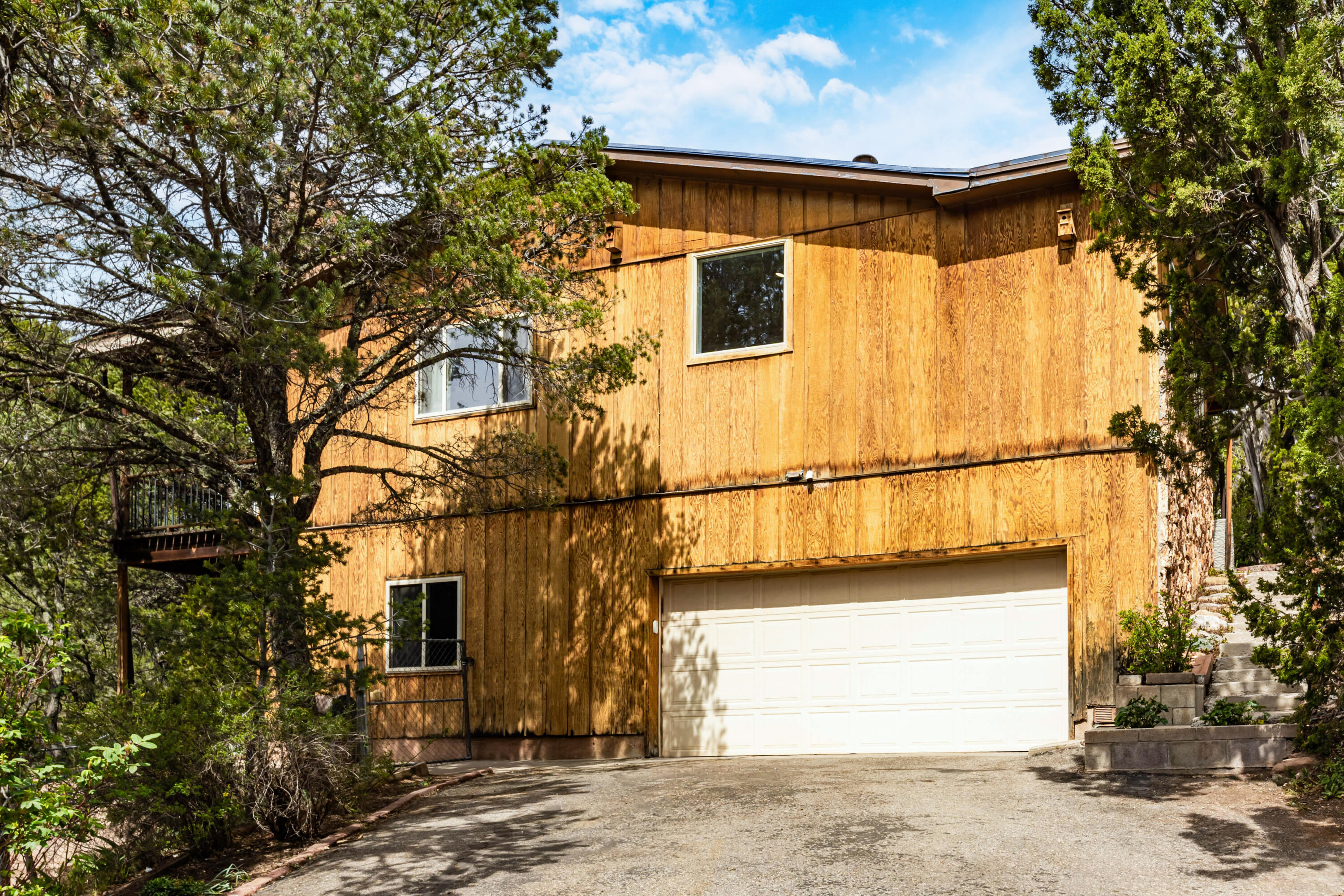 3 Manana Drive