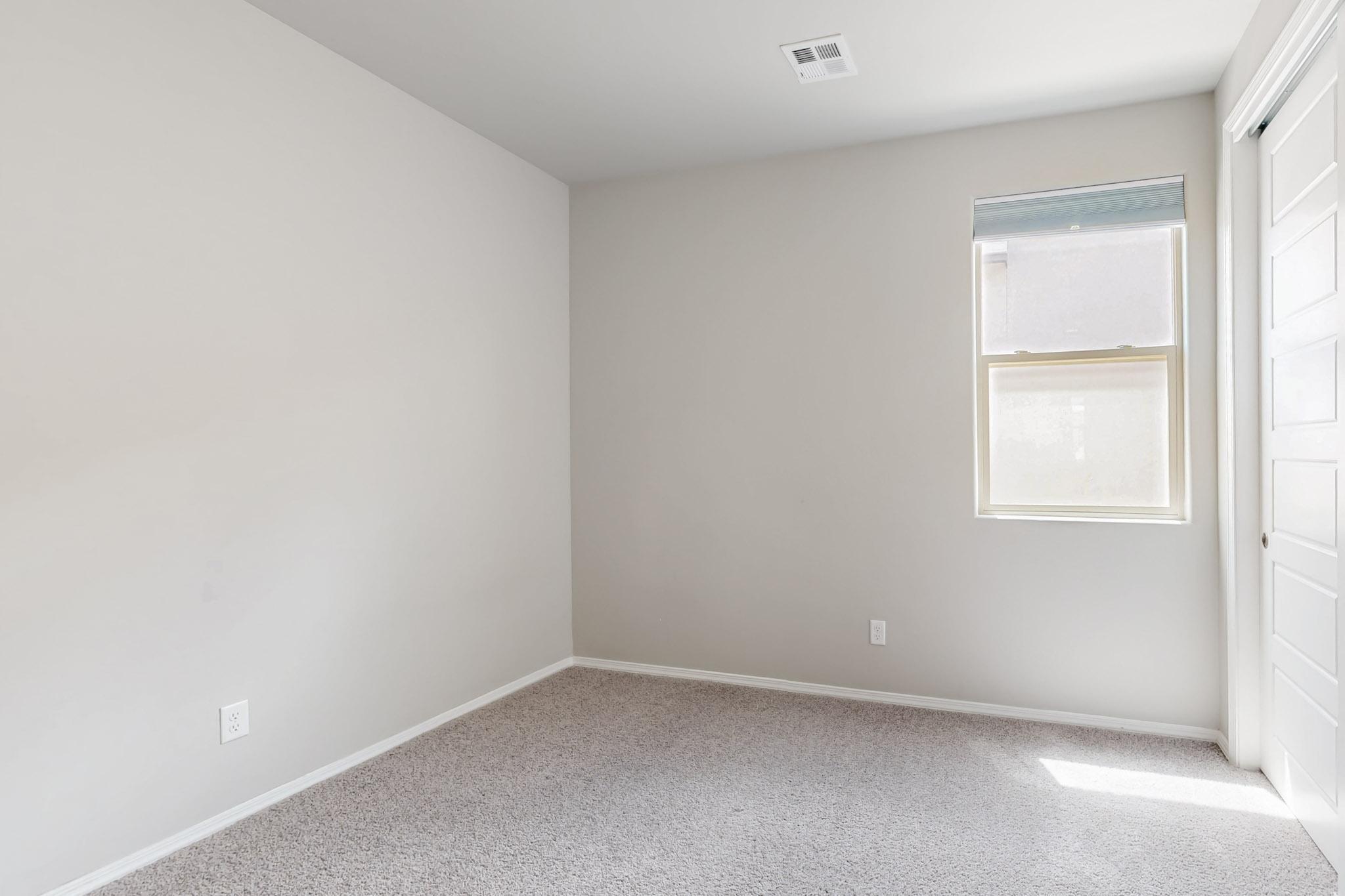 295 Adeline Avenue, Los Lunas, New Mexico image 12