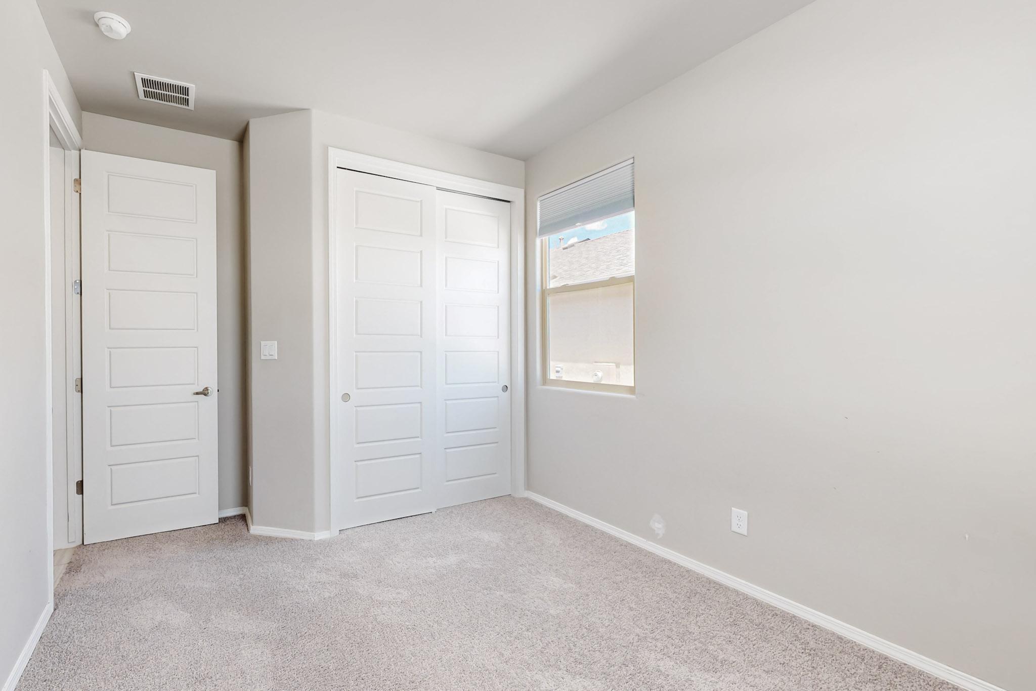 295 Adeline Avenue, Los Lunas, New Mexico image 8