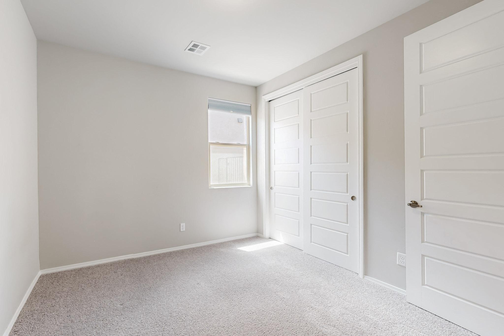 295 Adeline Avenue, Los Lunas, New Mexico image 11