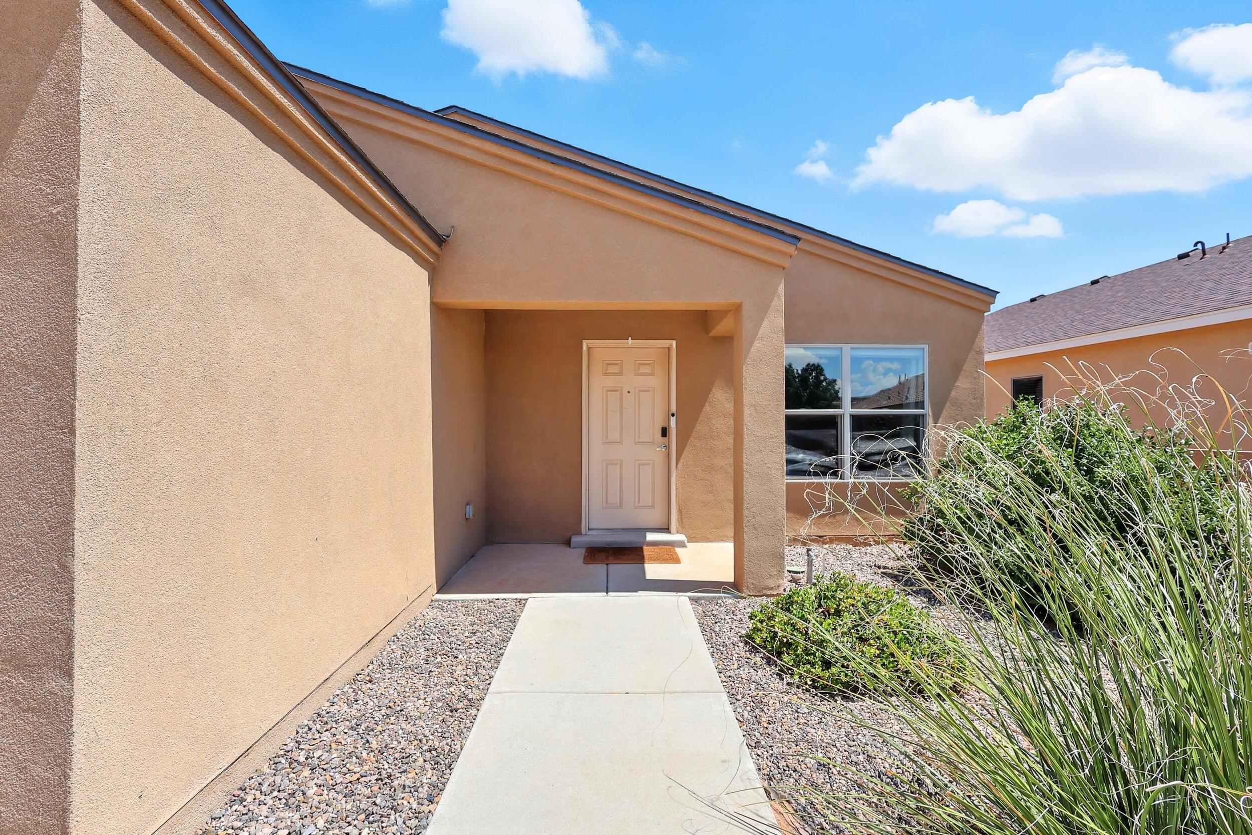 2061 CAMINO RINCON SW
