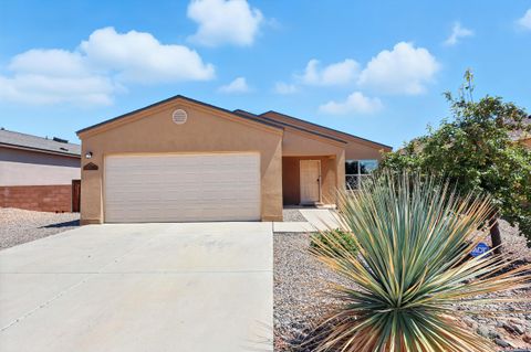 2061 CAMINO RINCON SW Los Lunas NM 87031