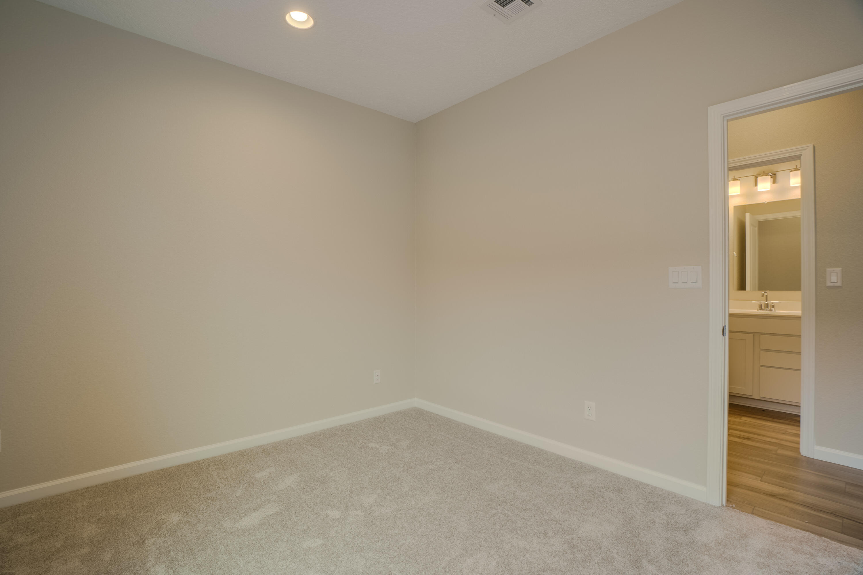 2366 Sandra Loop, Rio Rancho, New Mexico image 24