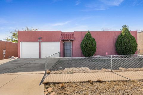 Photo of 10804 Guadiana Place SW, Albuquerque, NM 87121 (MLS # 1097429)