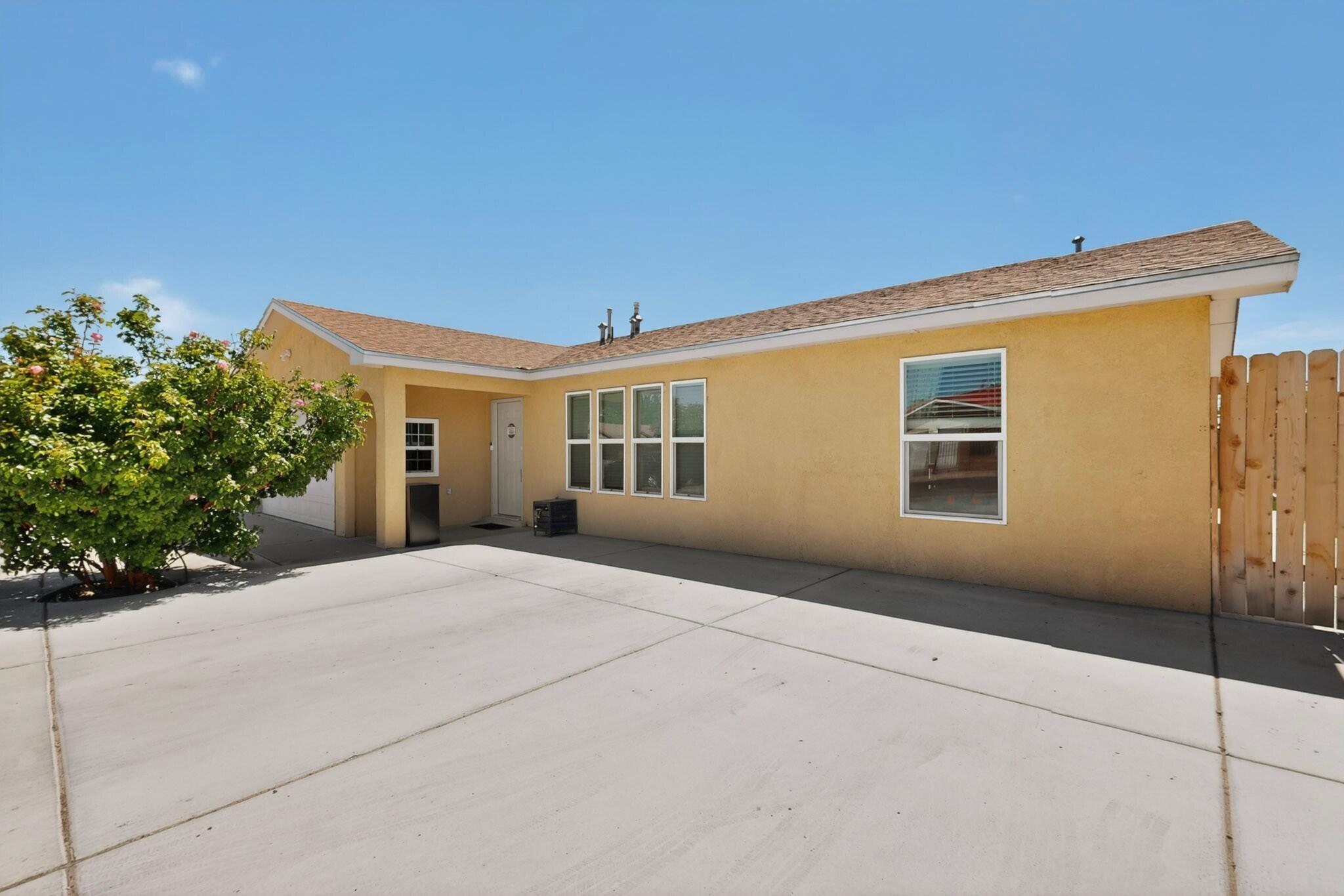 9300 Alvera Avenue SW