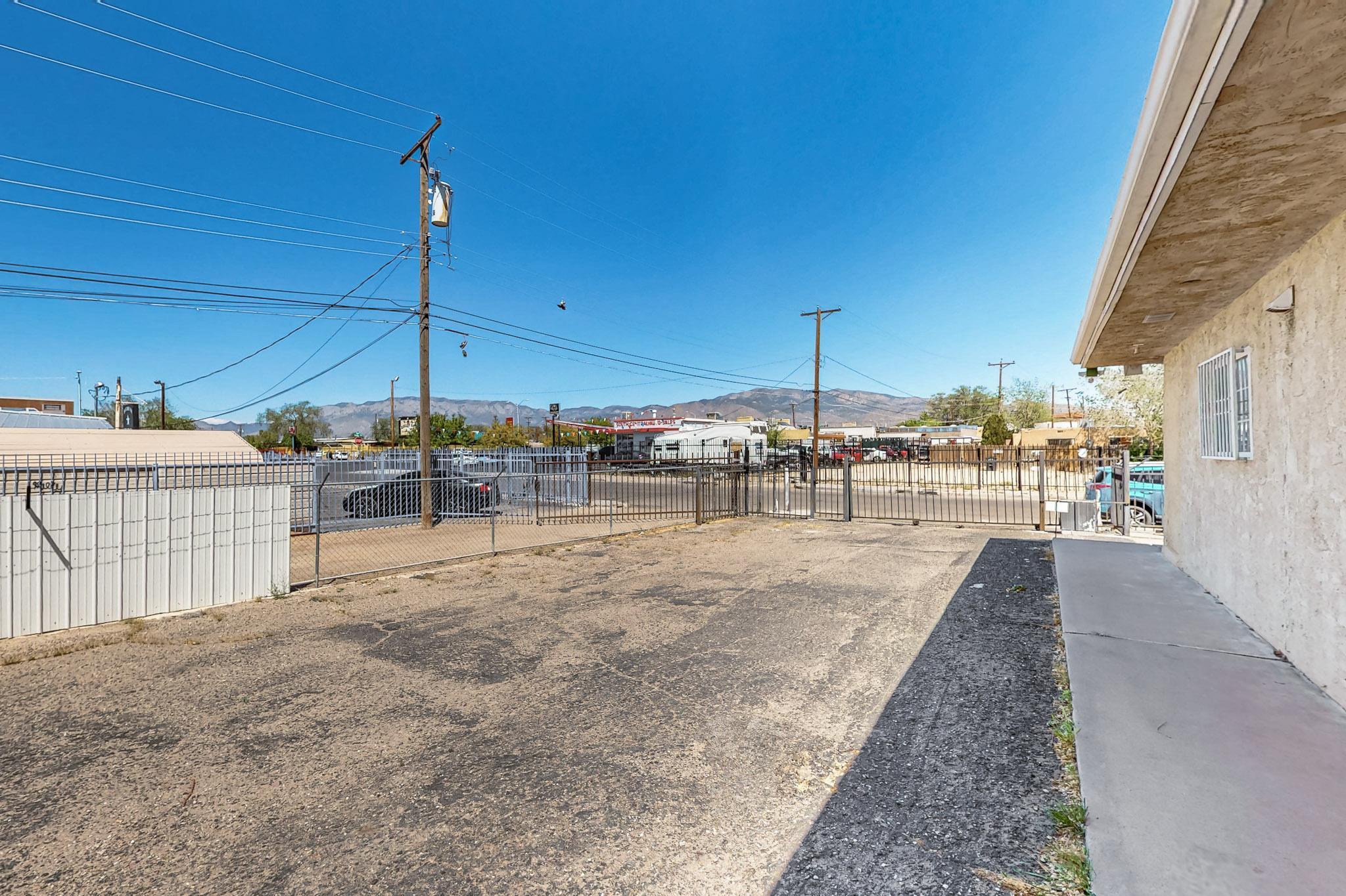 115 Dallas Street, Albuquerque, New Mexico image 27