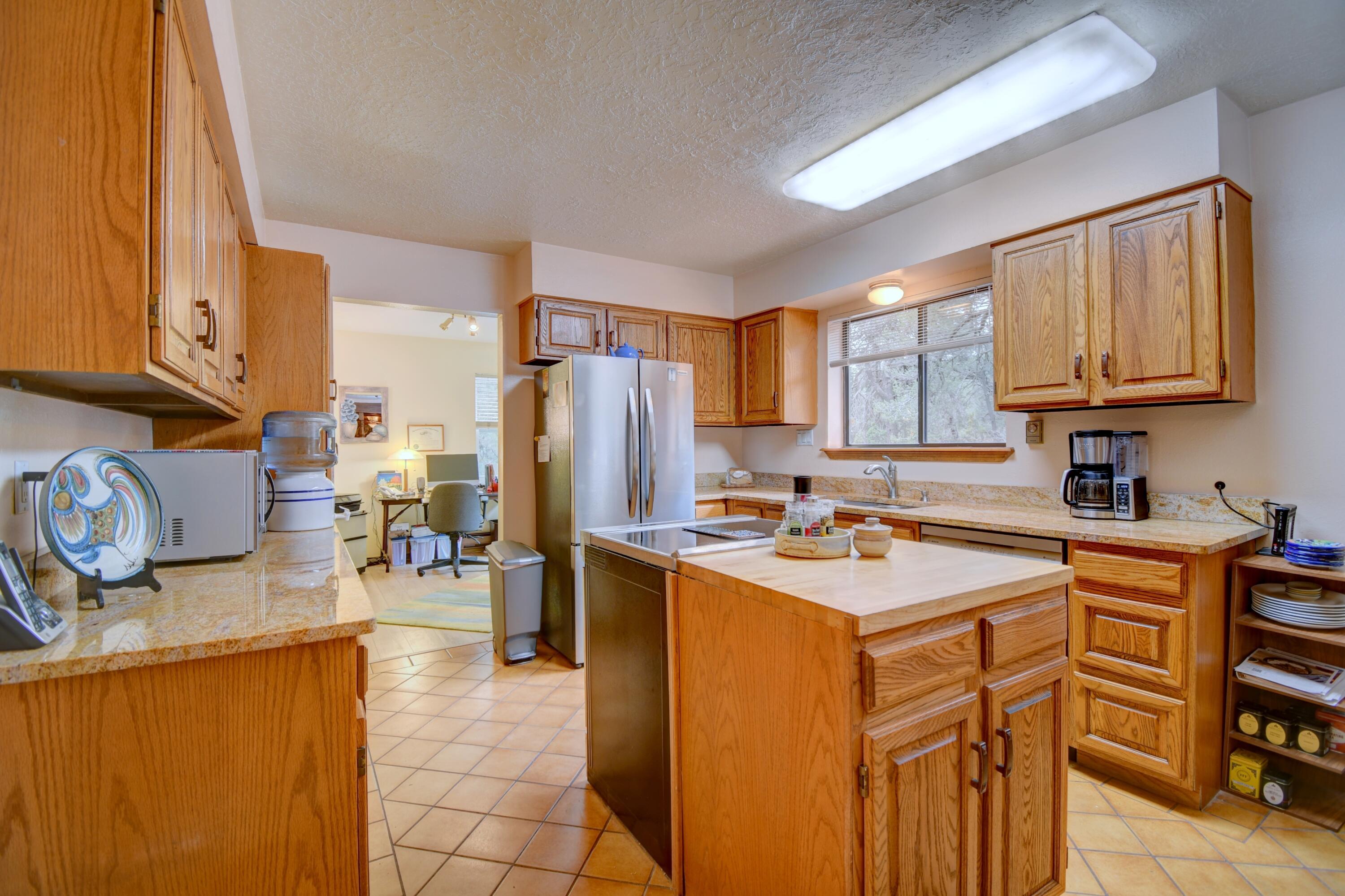 98 Lagarto Road, Tijeras, New Mexico image 5