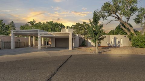 Photo of 3212 CALLE DE ESTELLA NW, Albuquerque, NM 87104 (MLS # 1088063)