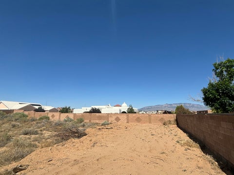 Vacant Land For Sale - 25th Street<br/> Rio Rancho, NM 87124