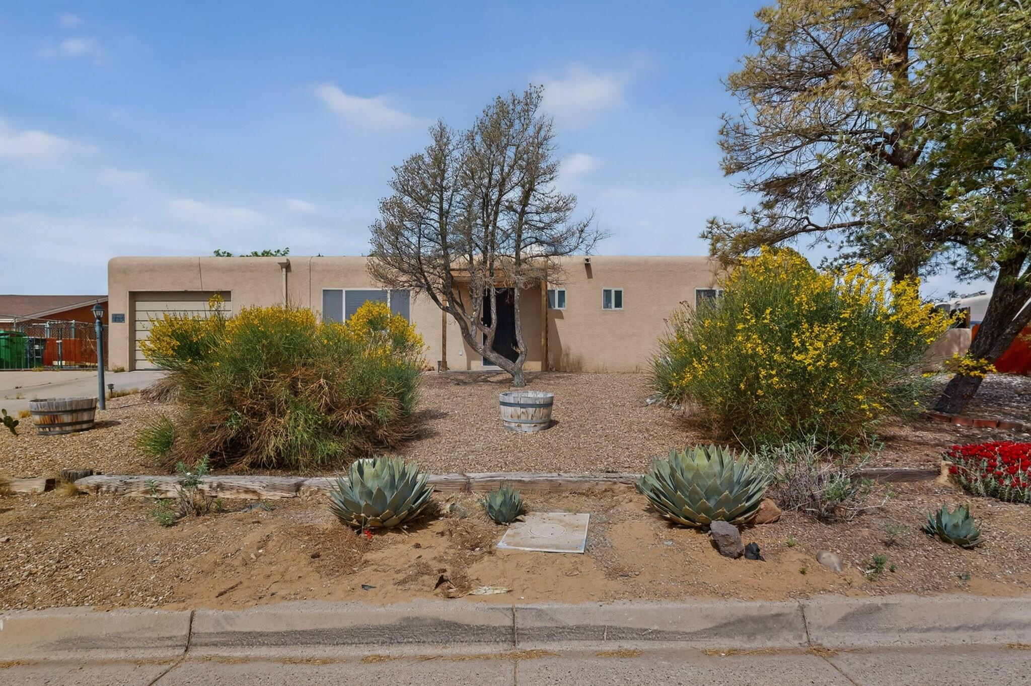 803 Gral Trevino Drive SE