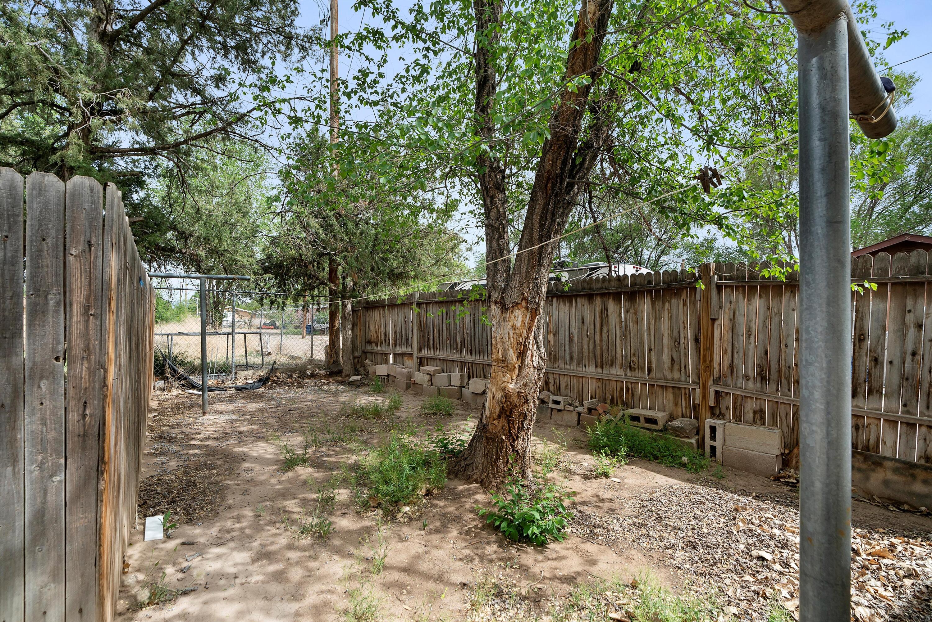 253 & 259 Gonzales Lane, Los Lunas, New Mexico image 27