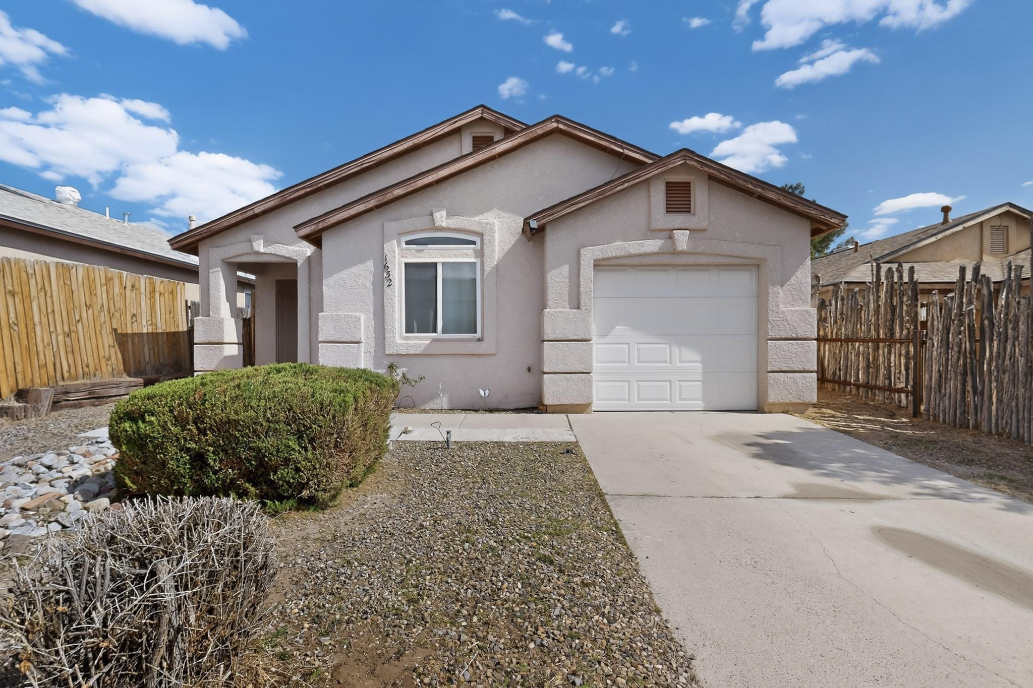 1632 Fox Hill Place SW
